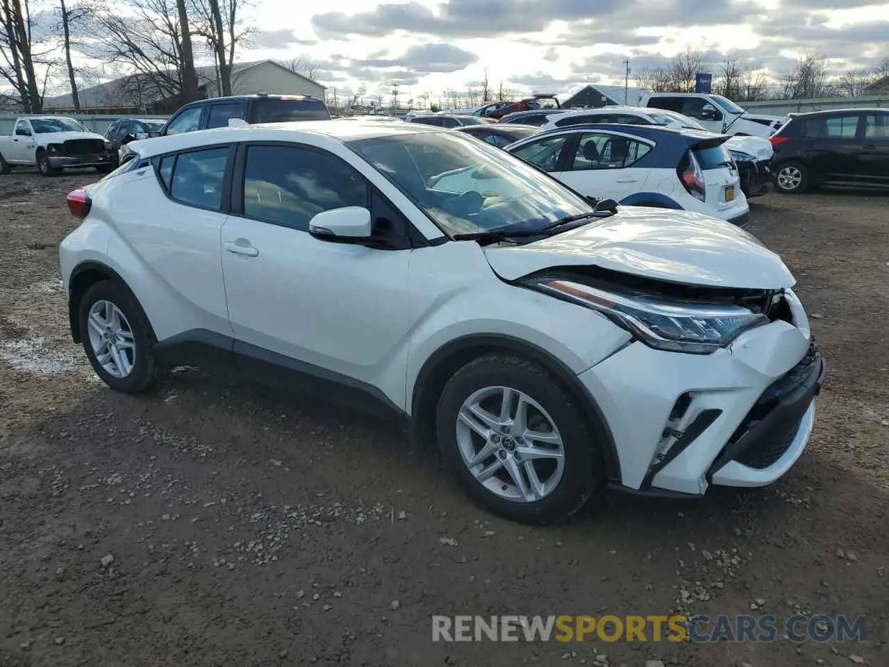 4 Photograph of a damaged car NMTKHMBX7LR117805 TOYOTA C-HR 2020
