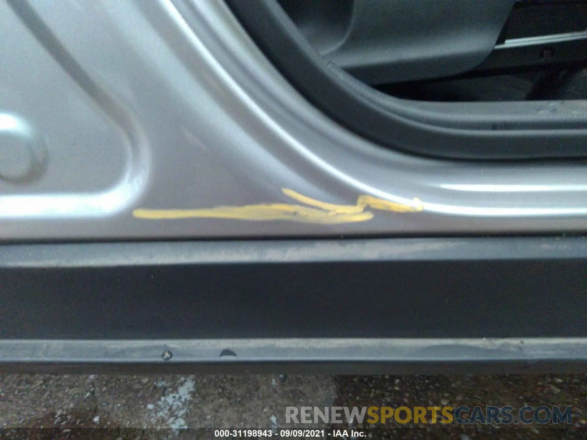 6 Photograph of a damaged car NMTKHMBX8LR108207 TOYOTA C-HR 2020
