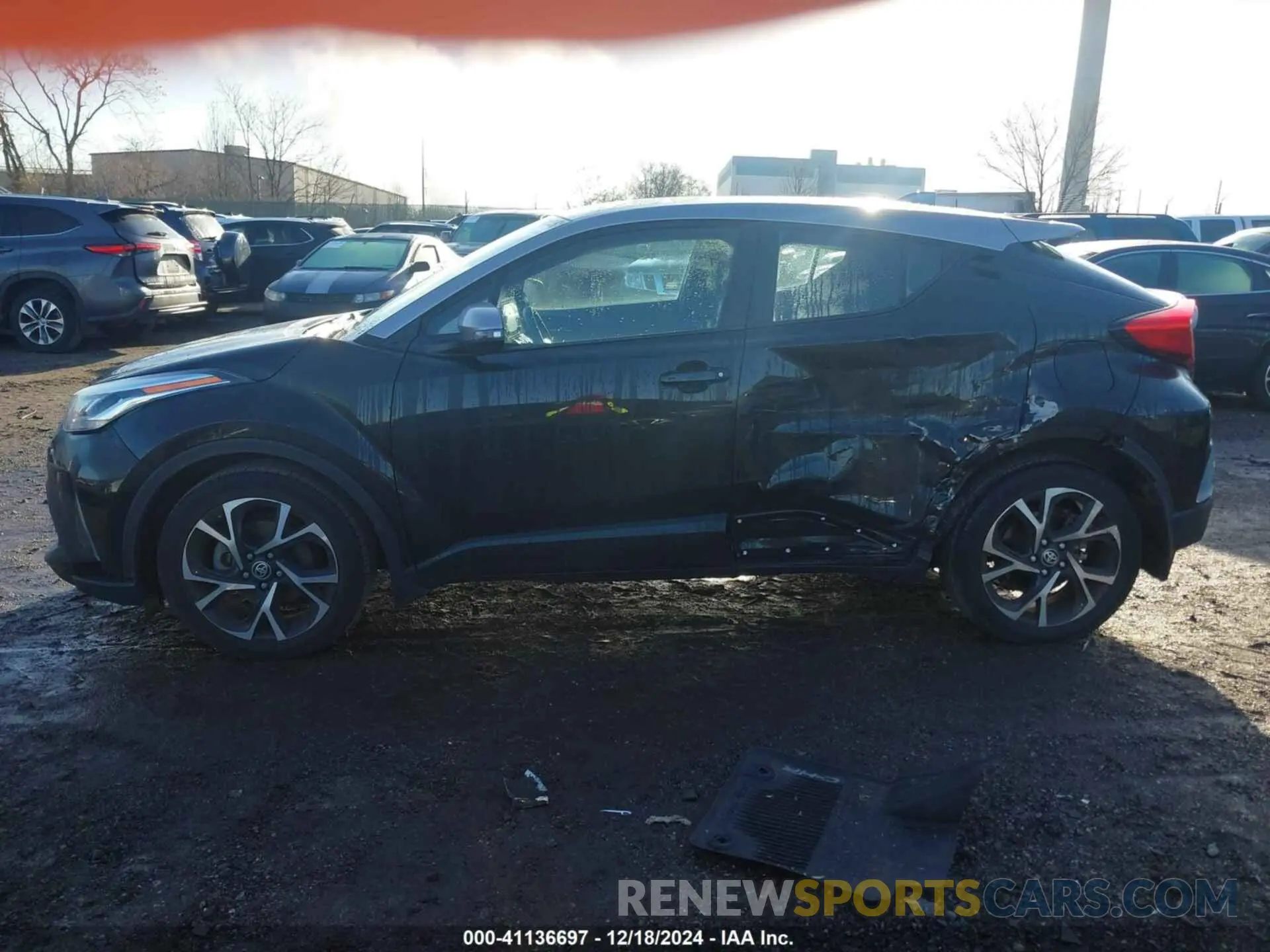 14 Фотография поврежденного автомобиля NMTKHMBX9LR107325 TOYOTA C-HR 2020