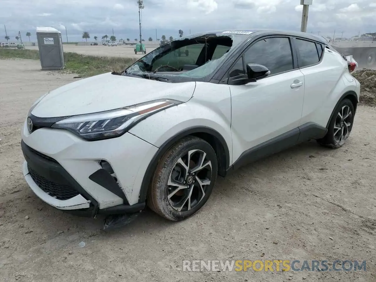1 Фотография поврежденного автомобиля NMTKHMBX9LR109866 TOYOTA C-HR 2020