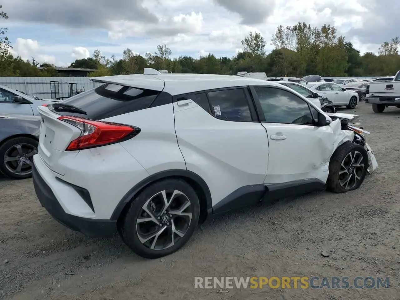 3 Фотография поврежденного автомобиля NMTKHMBX9LR114095 TOYOTA C-HR 2020
