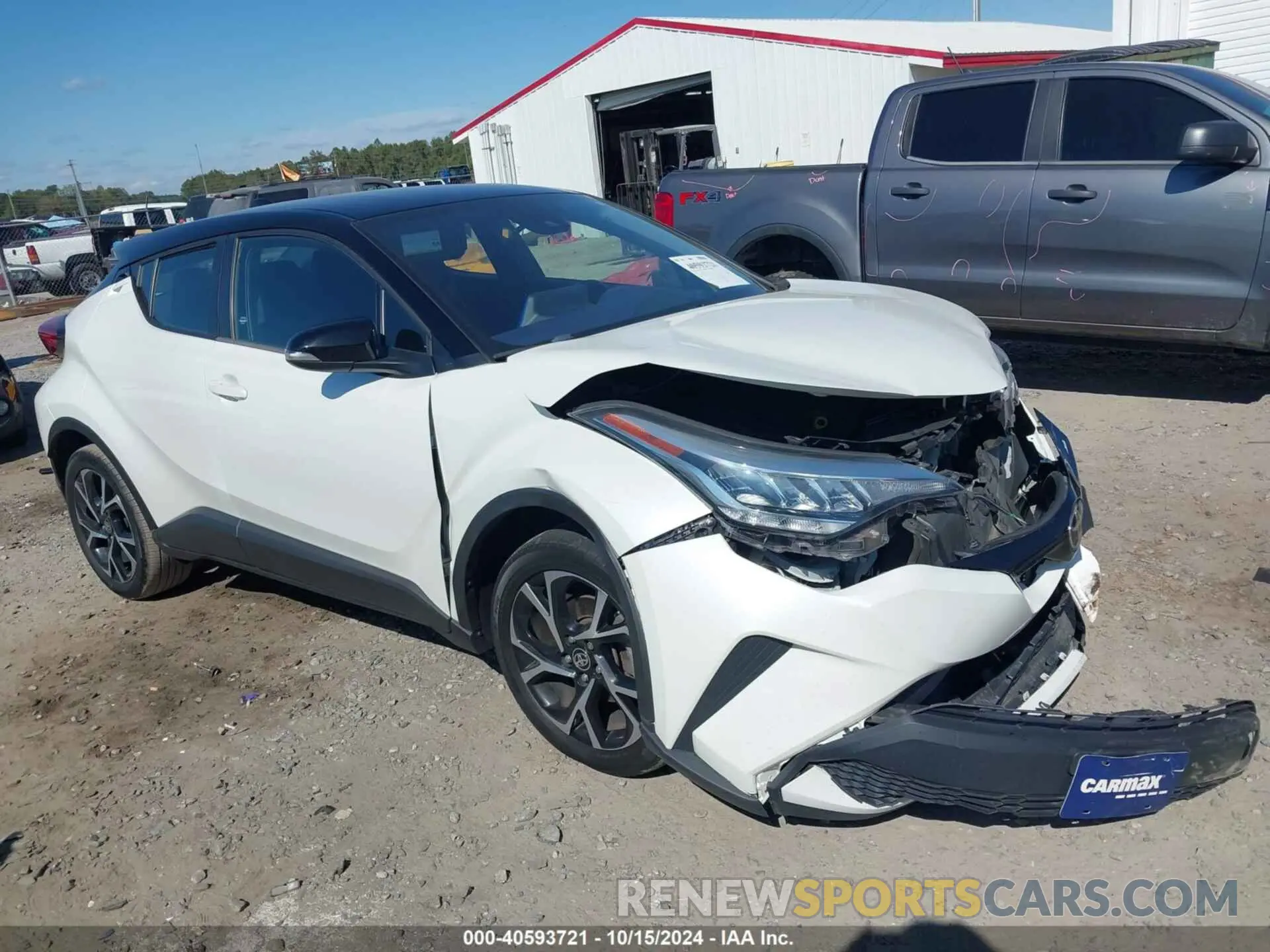 1 Photograph of a damaged car NMTKHMBX9LR114467 TOYOTA C-HR 2020