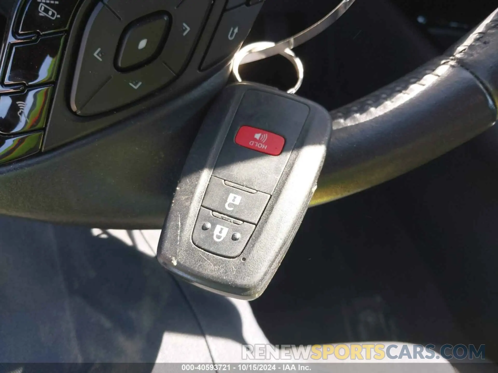 11 Photograph of a damaged car NMTKHMBX9LR114467 TOYOTA C-HR 2020