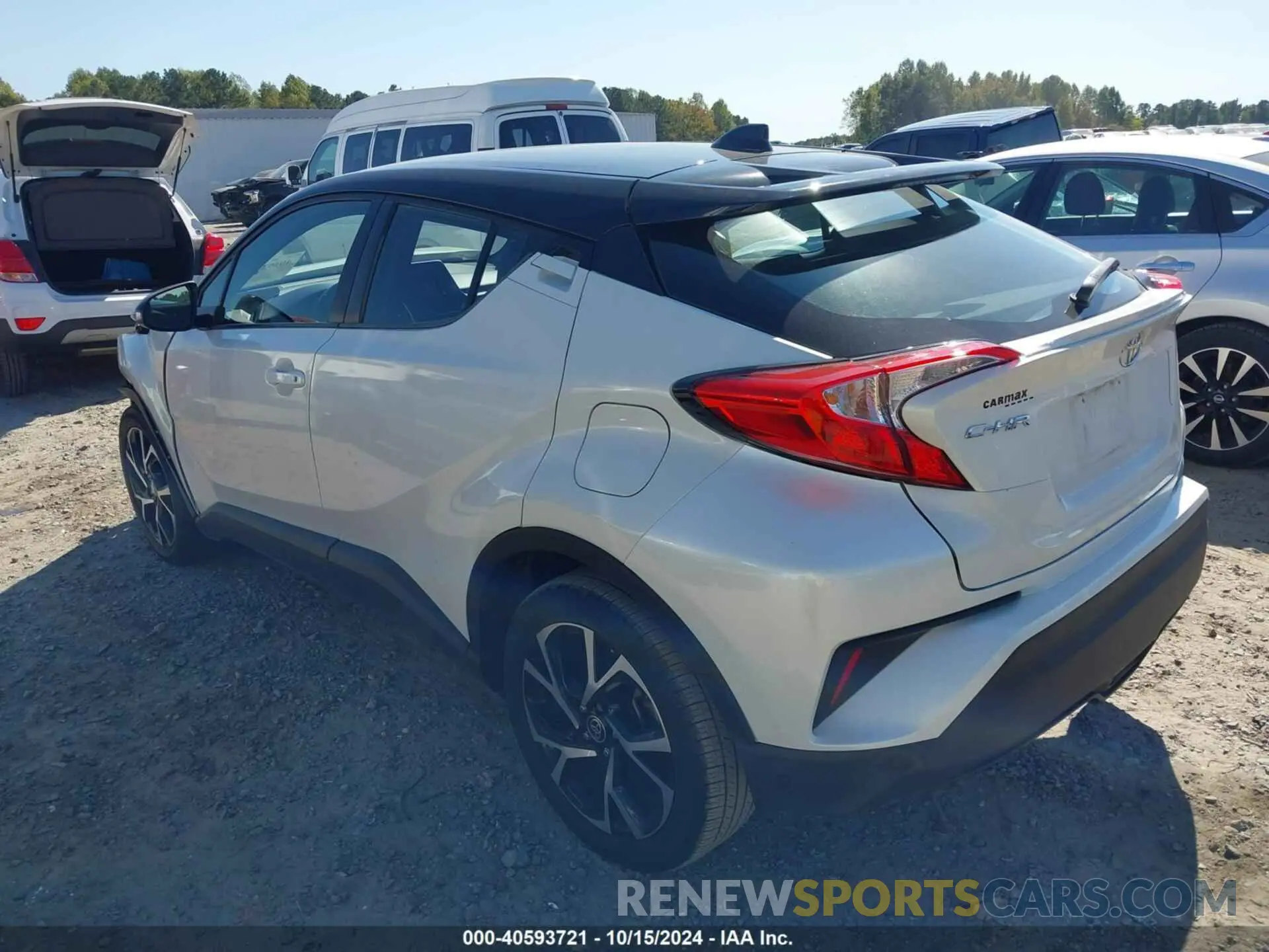 3 Photograph of a damaged car NMTKHMBX9LR114467 TOYOTA C-HR 2020