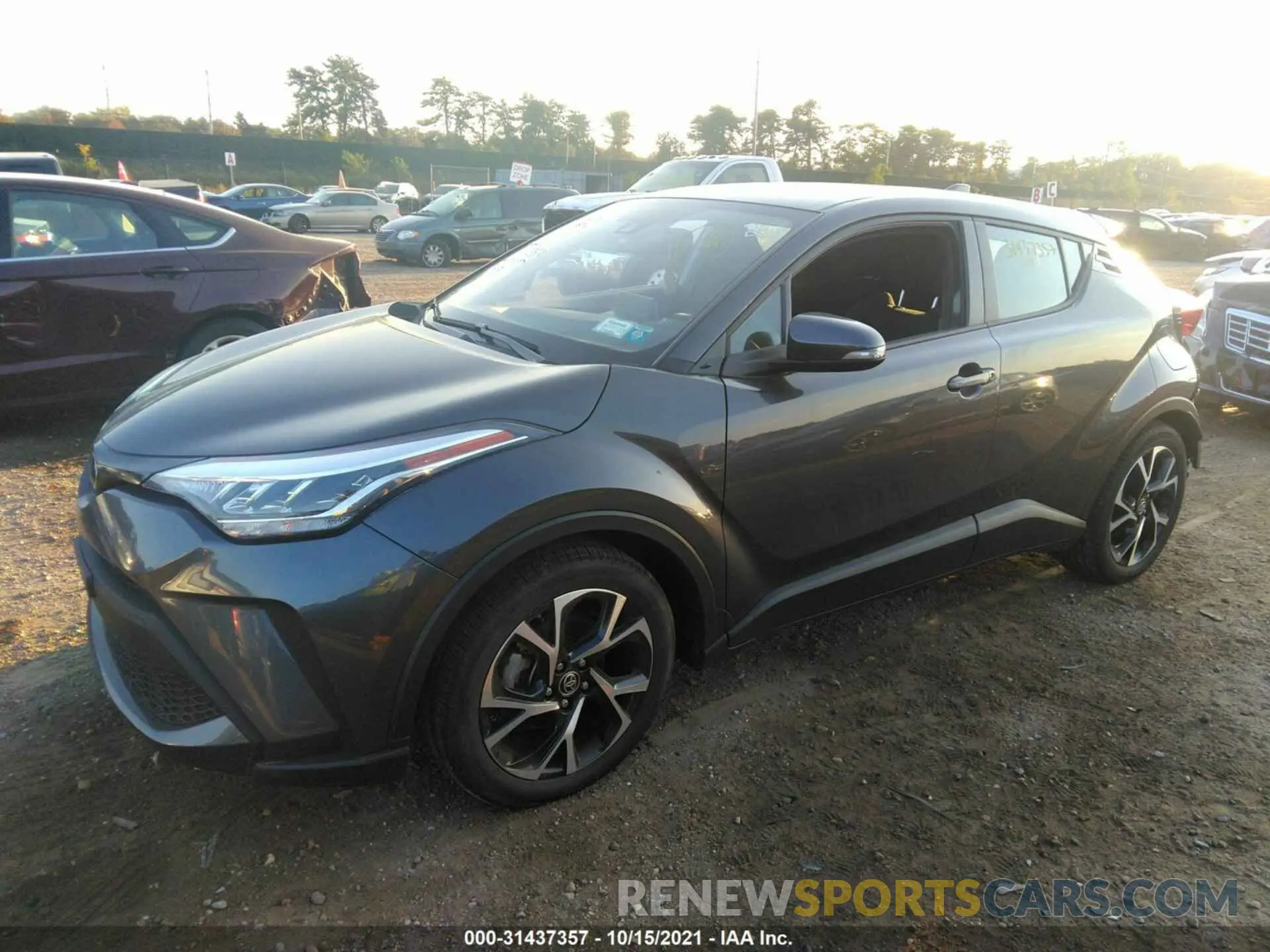 2 Фотография поврежденного автомобиля NMTKHMBXXLR103204 TOYOTA C-HR 2020