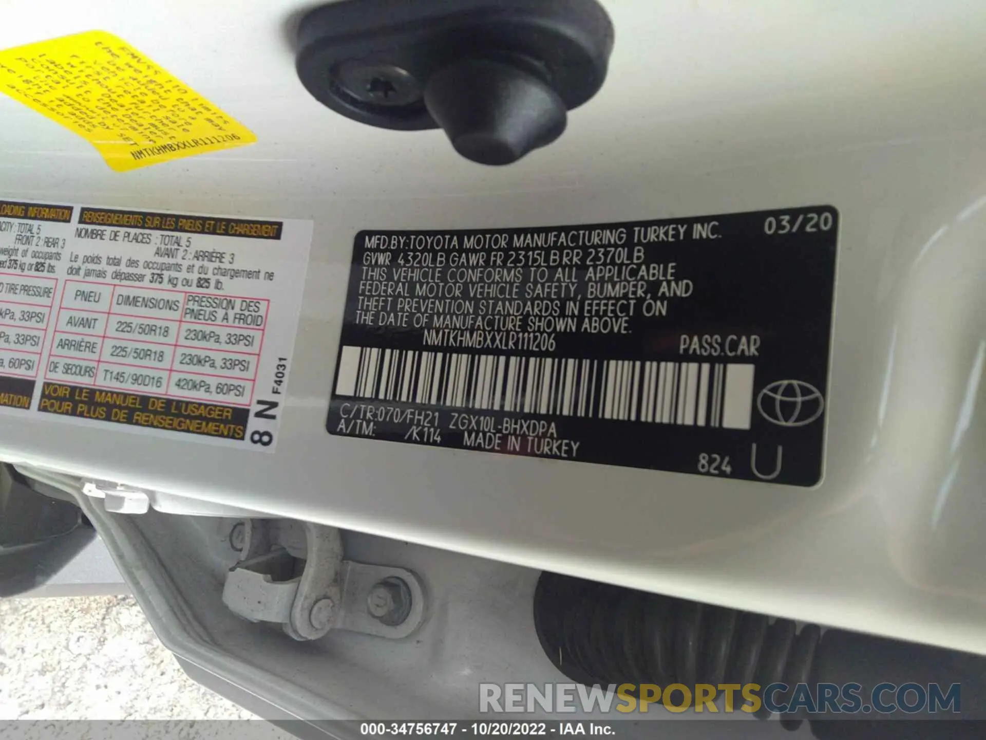 9 Photograph of a damaged car NMTKHMBXXLR111206 TOYOTA C-HR 2020