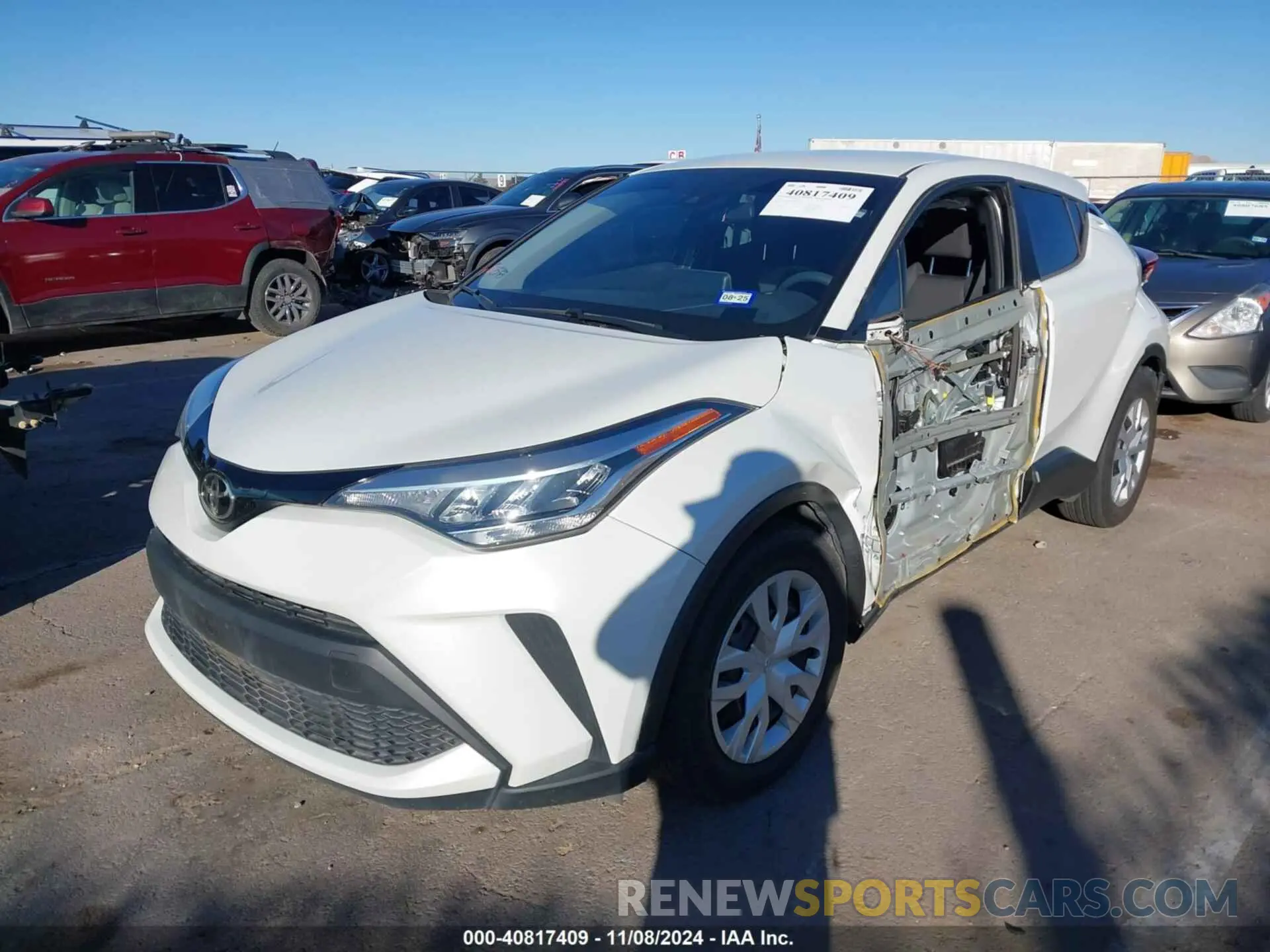 2 Photograph of a damaged car NMTKHMBXXLR118477 TOYOTA C-HR 2020
