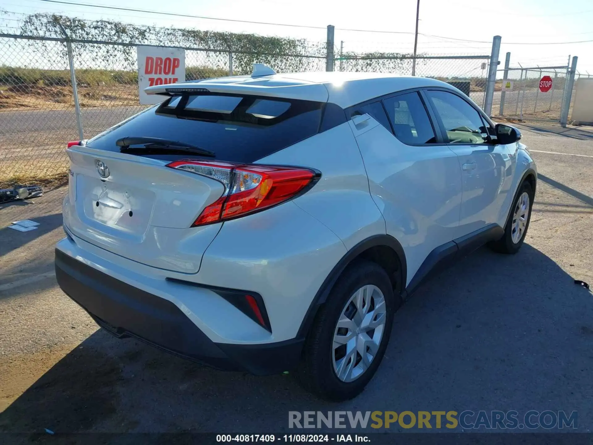 4 Photograph of a damaged car NMTKHMBXXLR118477 TOYOTA C-HR 2020