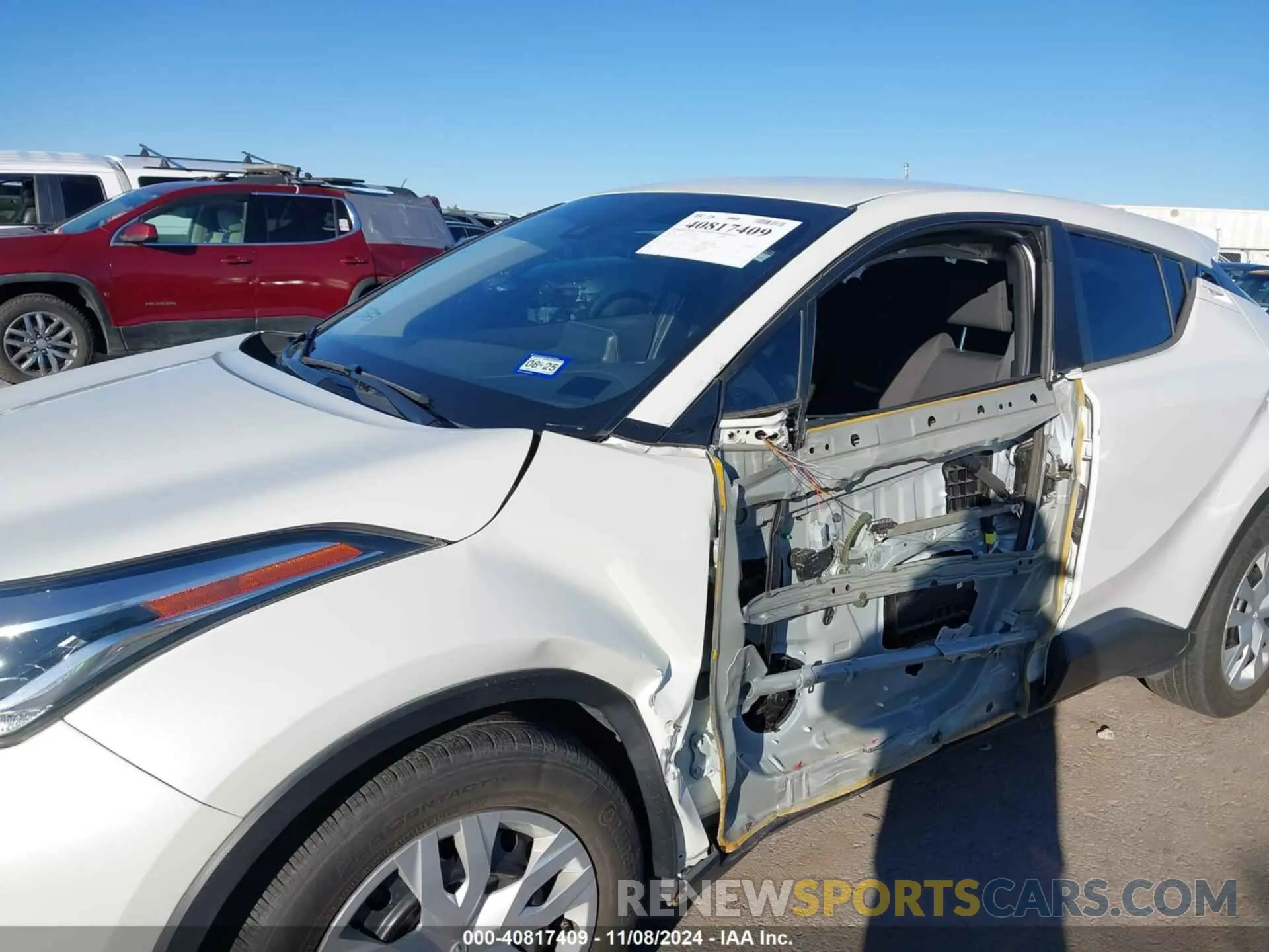 6 Photograph of a damaged car NMTKHMBXXLR118477 TOYOTA C-HR 2020