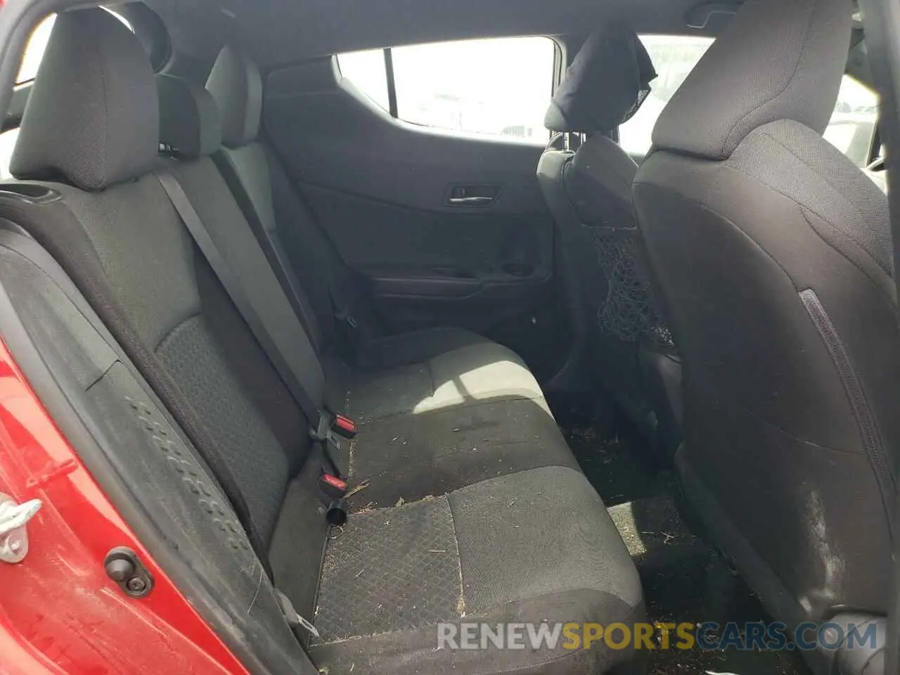 10 Photograph of a damaged car JTNKHMBX0M1099711 TOYOTA C-HR 2021