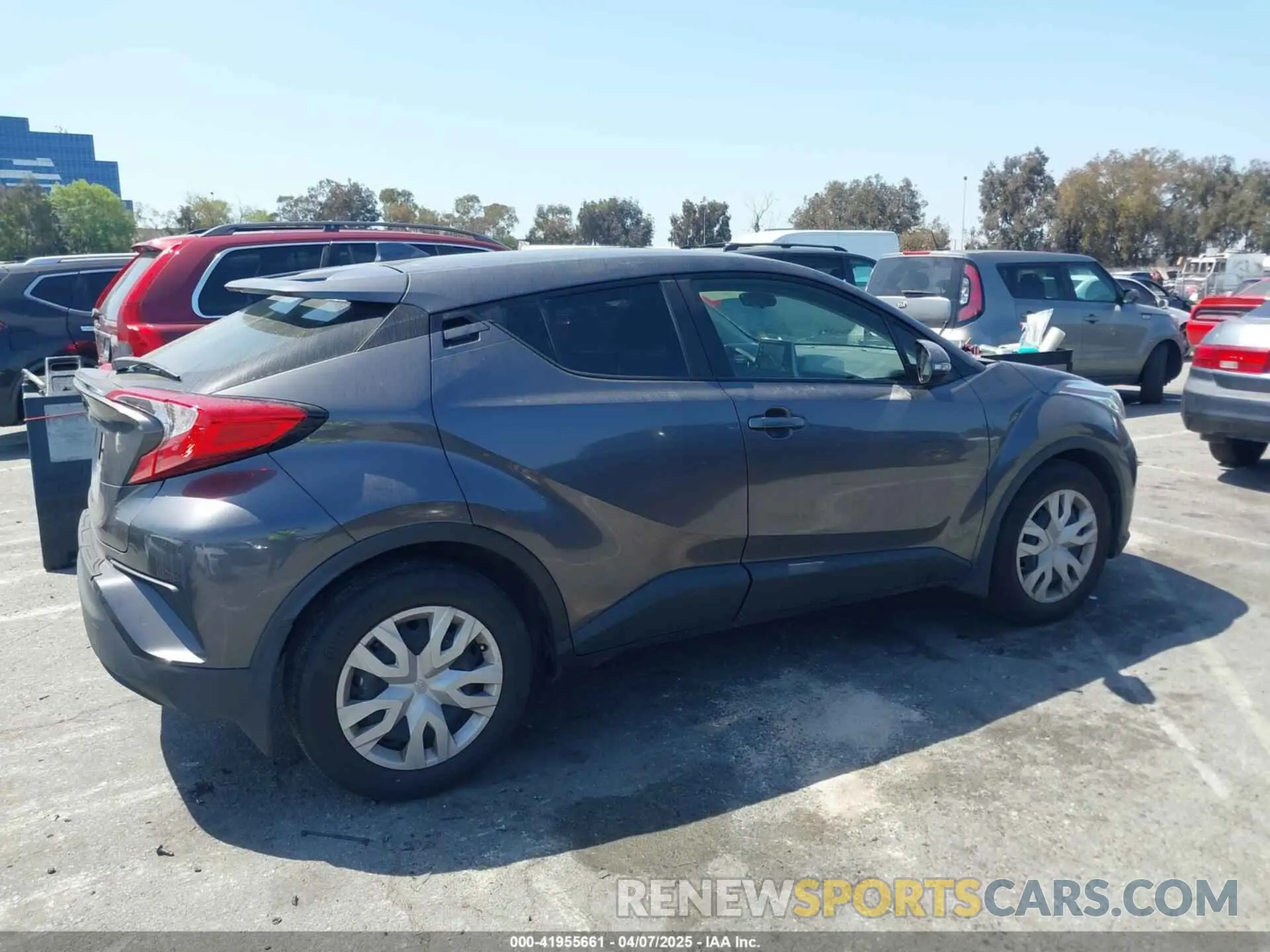 13 Фотография поврежденного автомобиля JTNKHMBX0M1126776 TOYOTA C-HR 2021