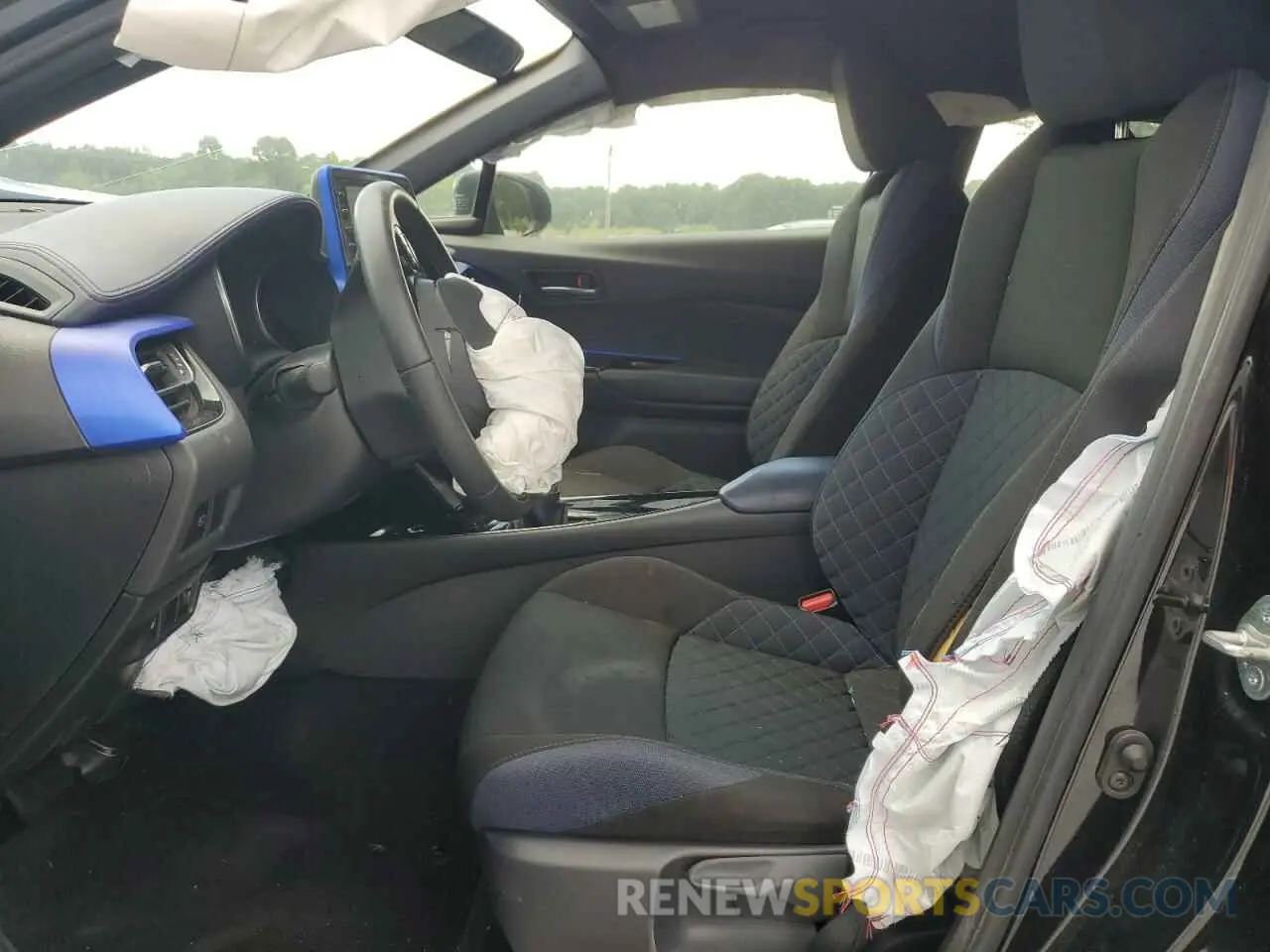 7 Photograph of a damaged car JTNKHMBX1M1107718 TOYOTA C-HR 2021