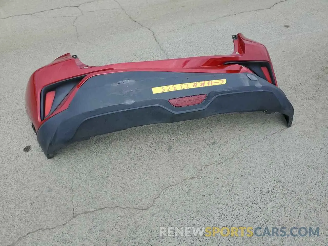 13 Photograph of a damaged car JTNKHMBX2M1104830 TOYOTA C-HR 2021