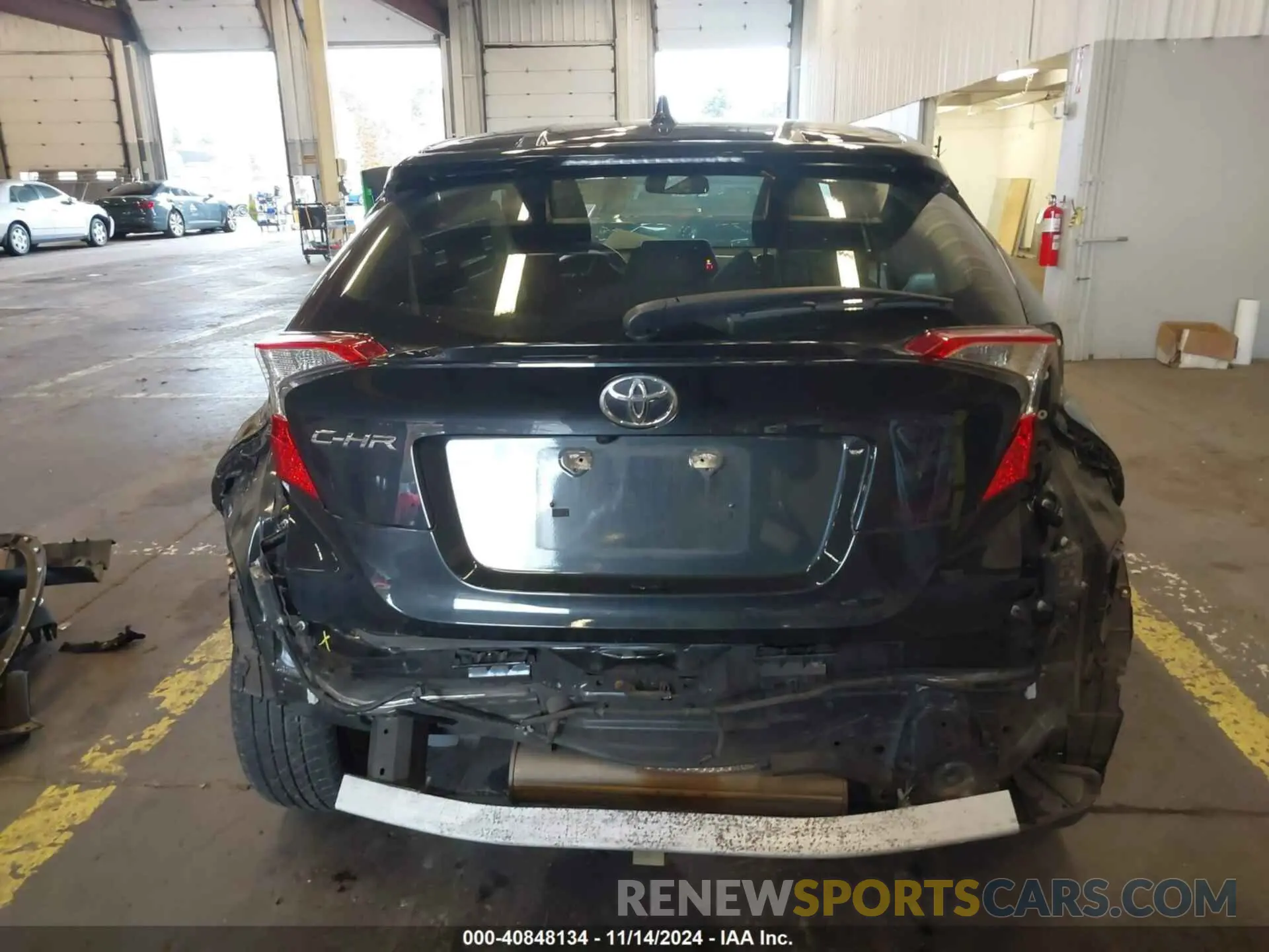 17 Photograph of a damaged car JTNKHMBX3M1107168 TOYOTA C-HR 2021
