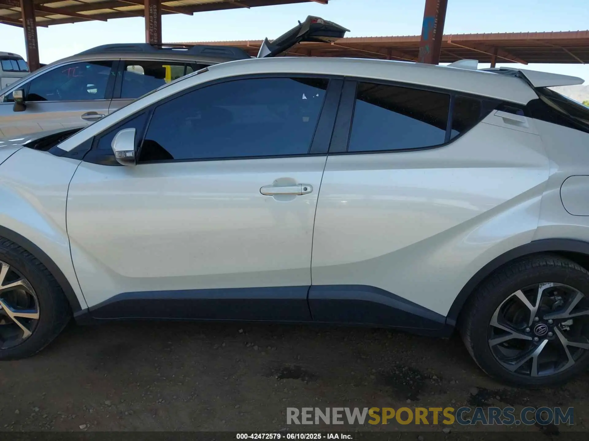 14 Photograph of a damaged car JTNKHMBX3M1125816 TOYOTA C-HR 2021