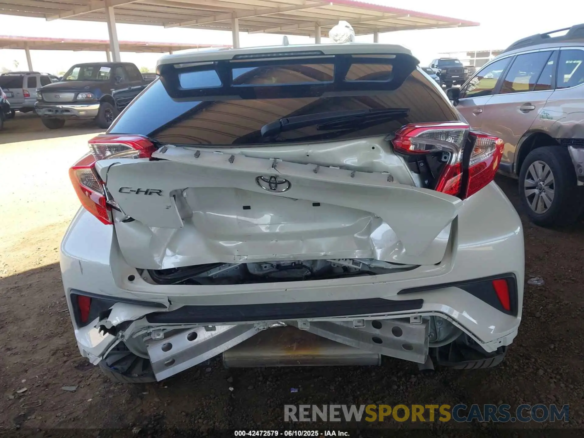 6 Photograph of a damaged car JTNKHMBX3M1125816 TOYOTA C-HR 2021