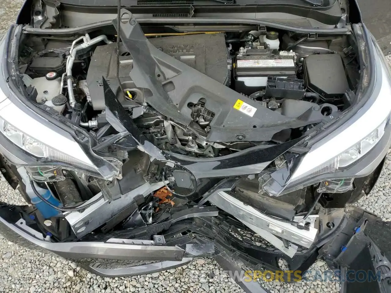 11 Фотография поврежденного автомобиля JTNKHMBX4M1125209 TOYOTA C-HR 2021