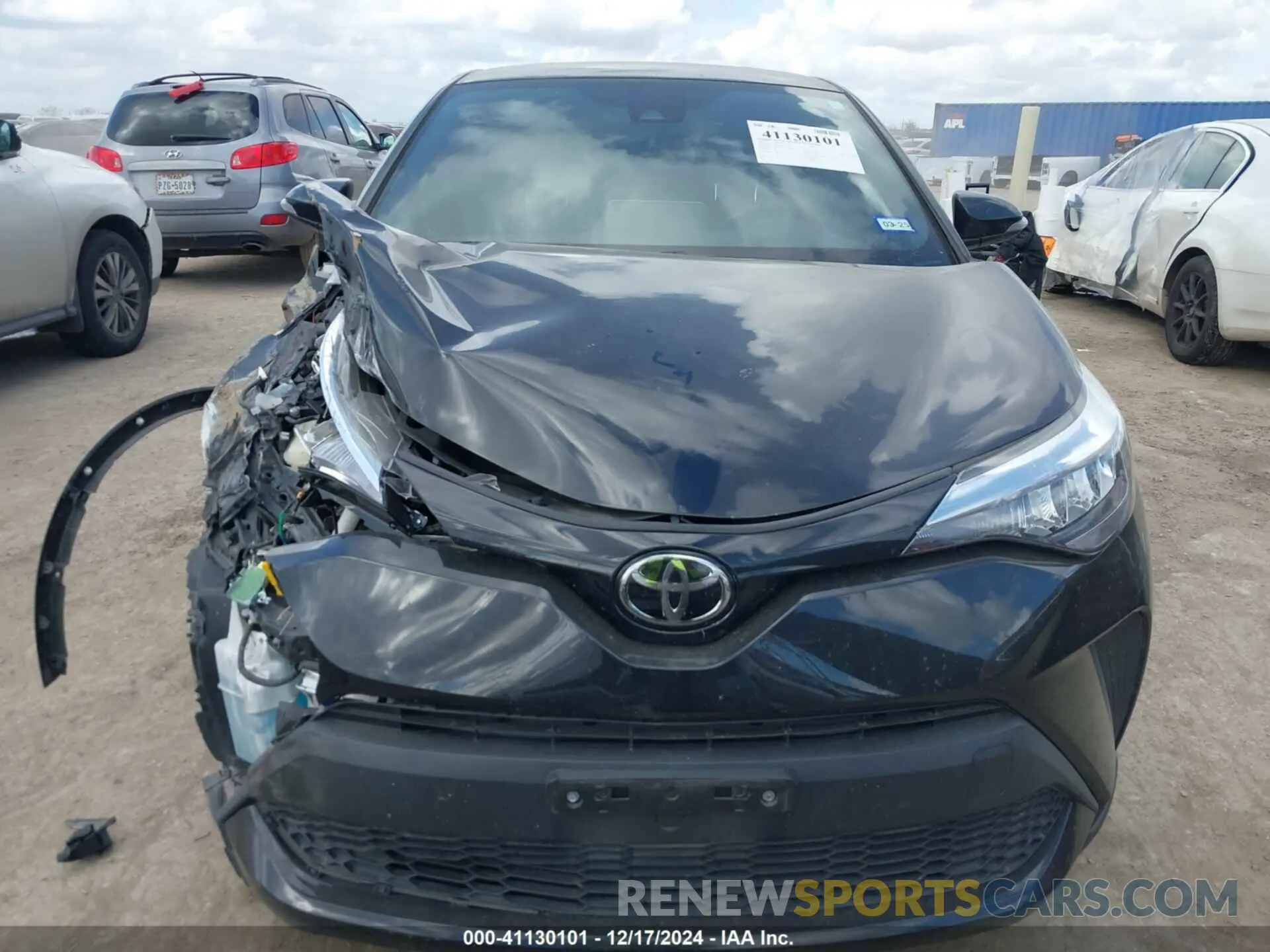 11 Фотография поврежденного автомобиля JTNKHMBX5M1125638 TOYOTA C-HR 2021