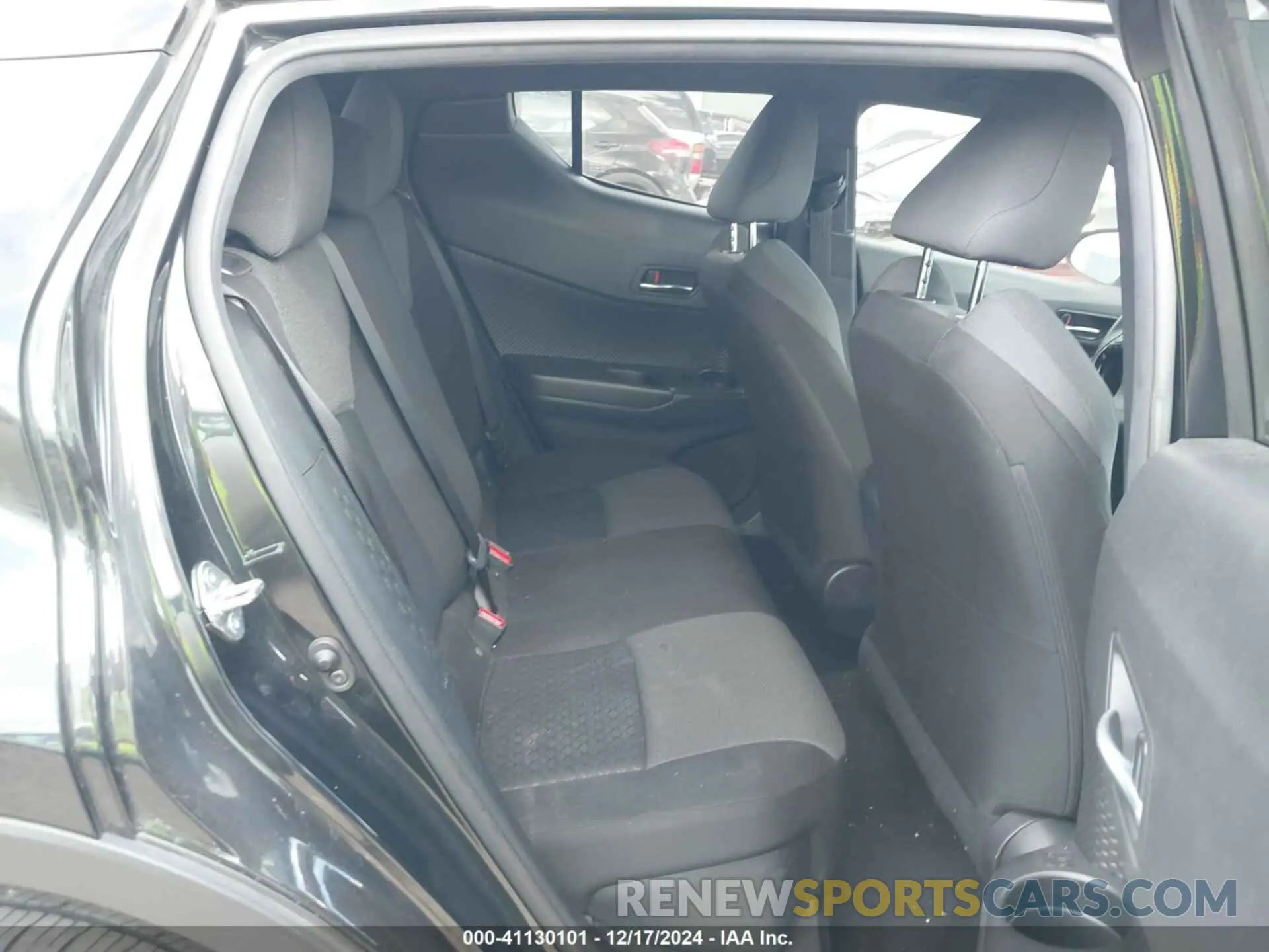 8 Фотография поврежденного автомобиля JTNKHMBX5M1125638 TOYOTA C-HR 2021