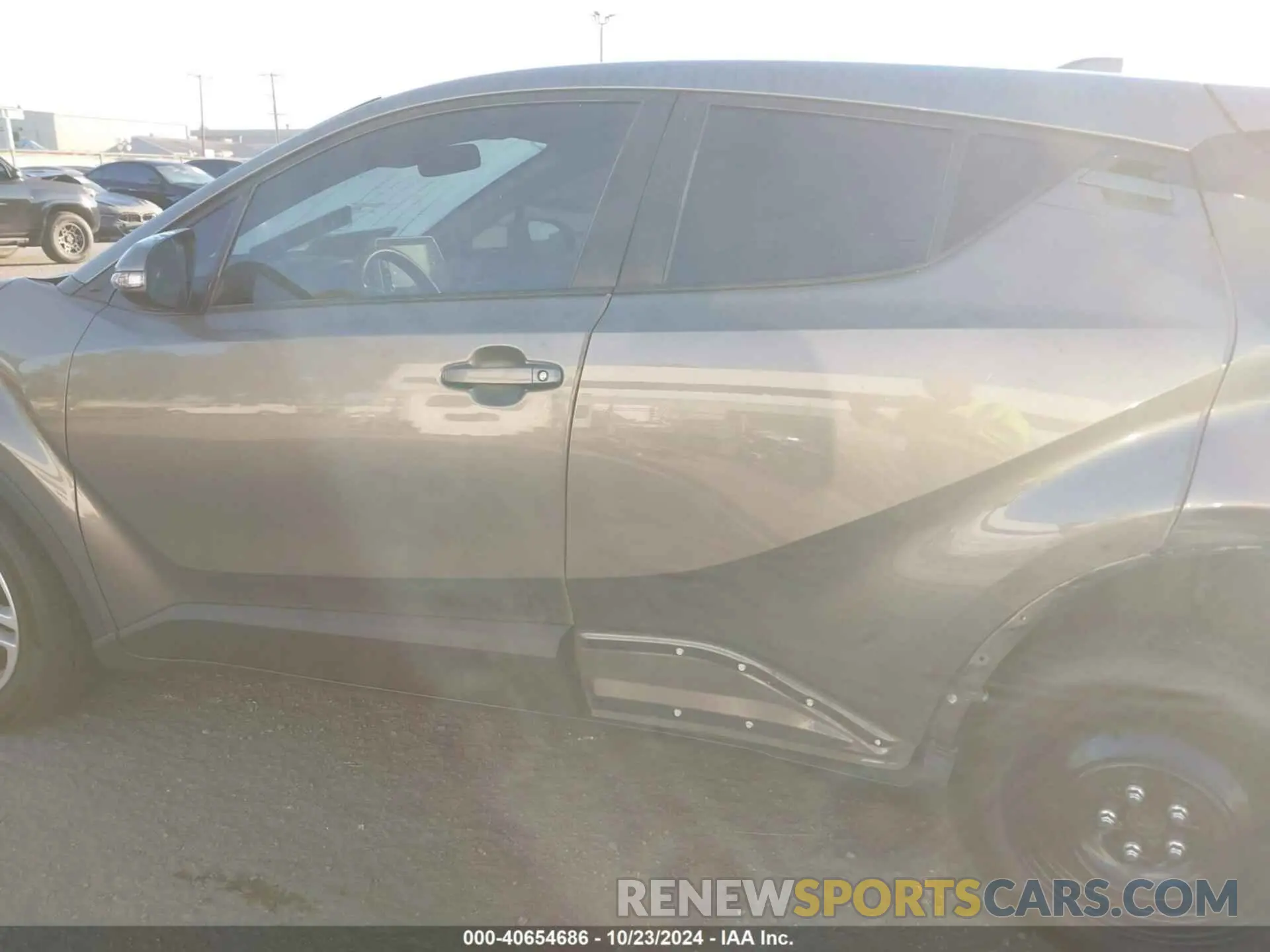 14 Photograph of a damaged car JTNKHMBX6M1097123 TOYOTA C-HR 2021