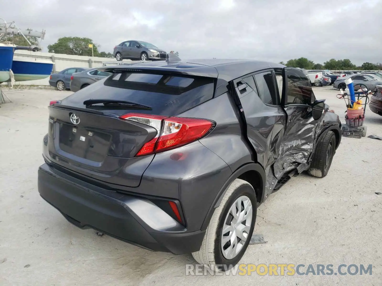 4 Photograph of a damaged car JTNKHMBX6M1099129 TOYOTA C-HR 2021