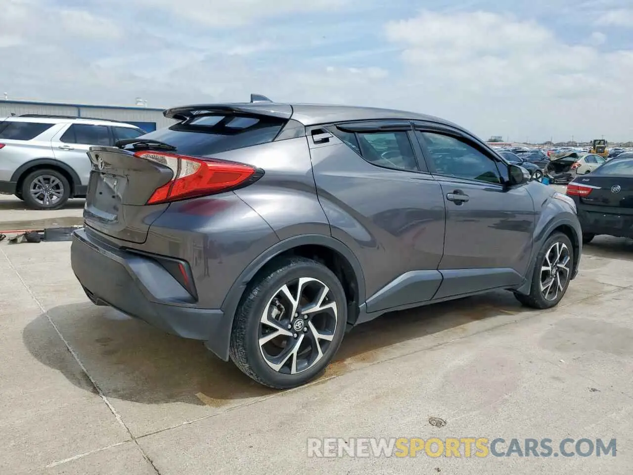 3 Photograph of a damaged car JTNKHMBX6M1118875 TOYOTA C-HR 2021