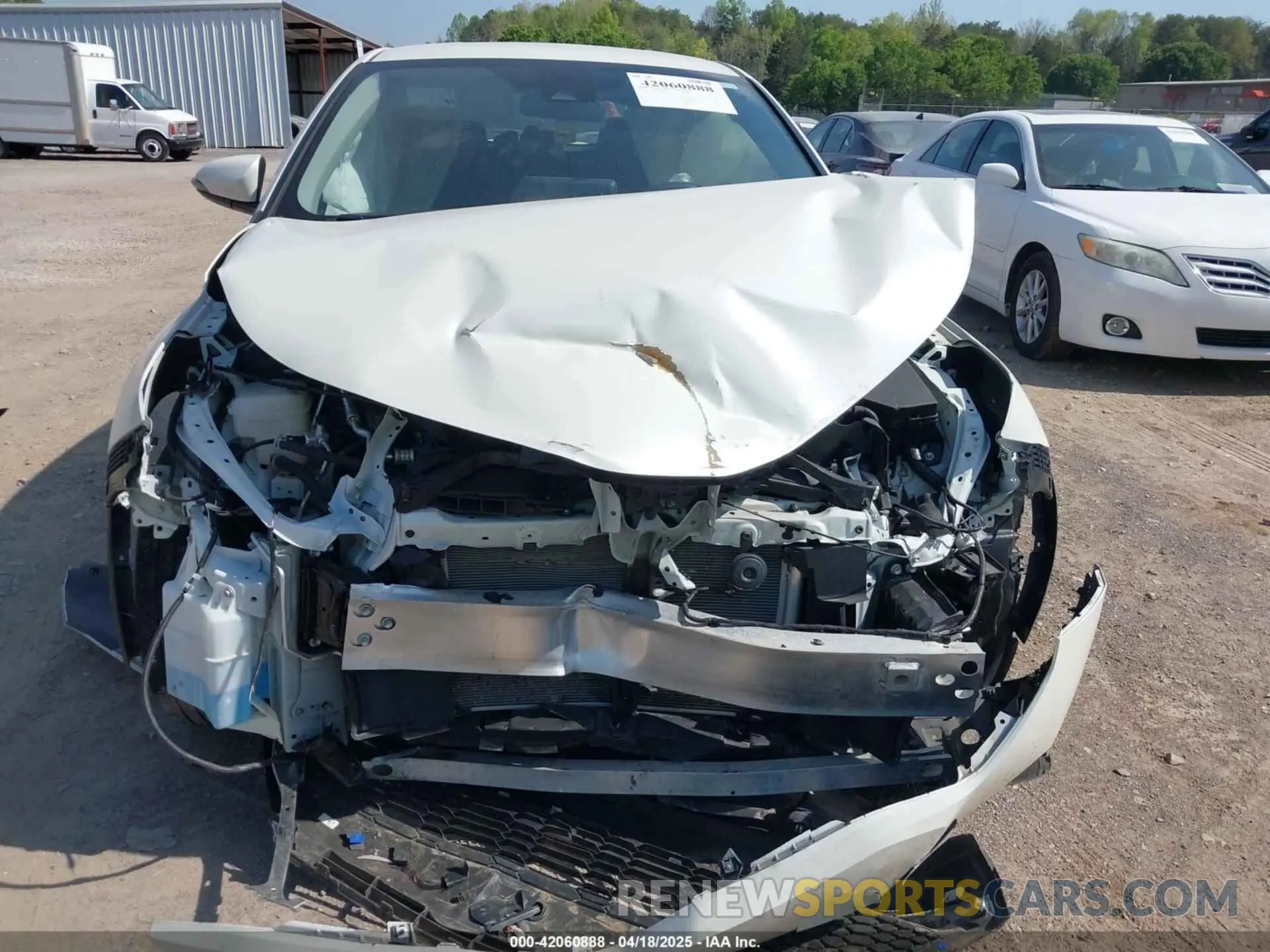 6 Photograph of a damaged car JTNKHMBX7M1106637 TOYOTA C-HR 2021