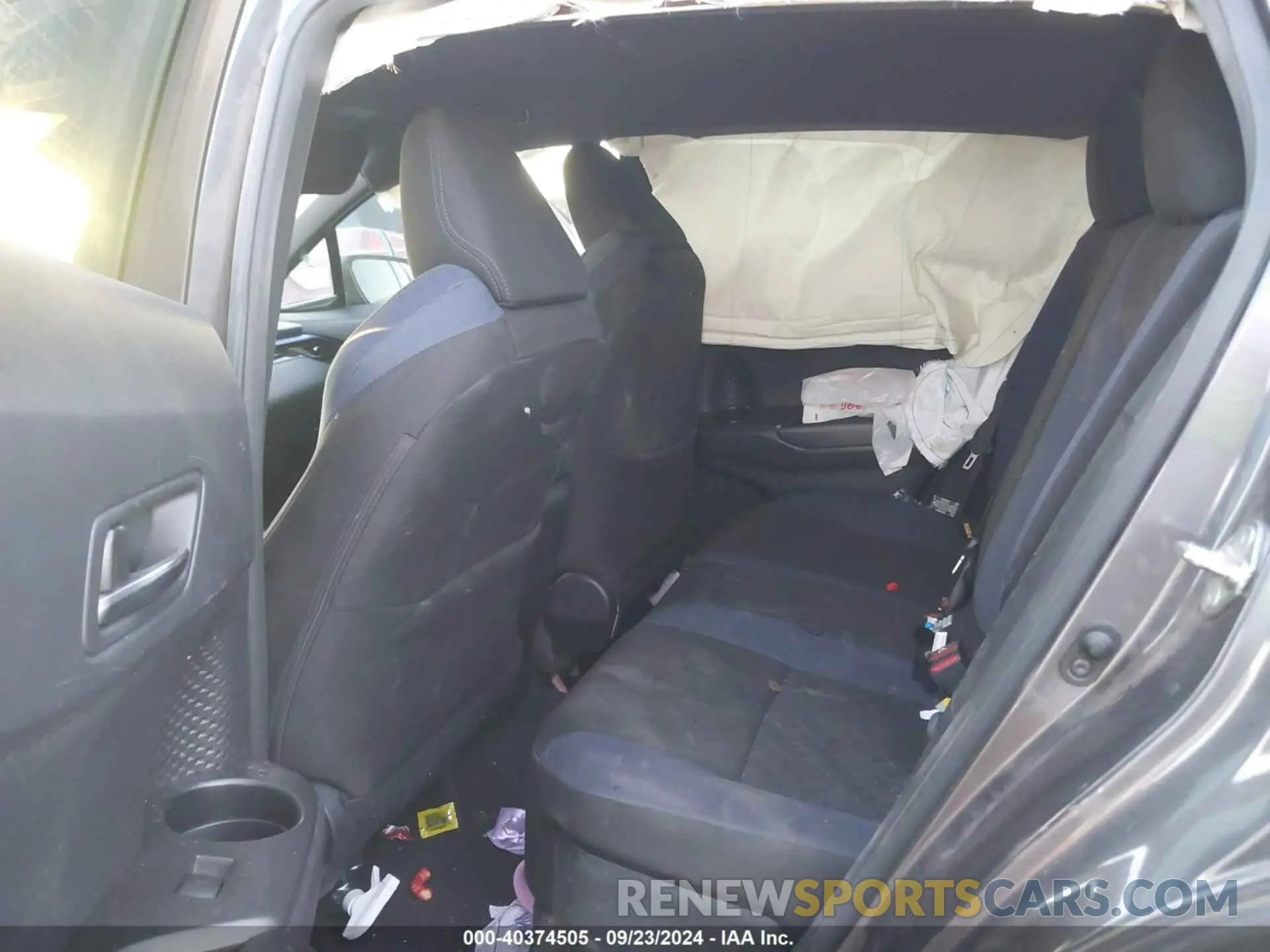 8 Photograph of a damaged car JTNKHMBX8M1118733 TOYOTA C-HR 2021