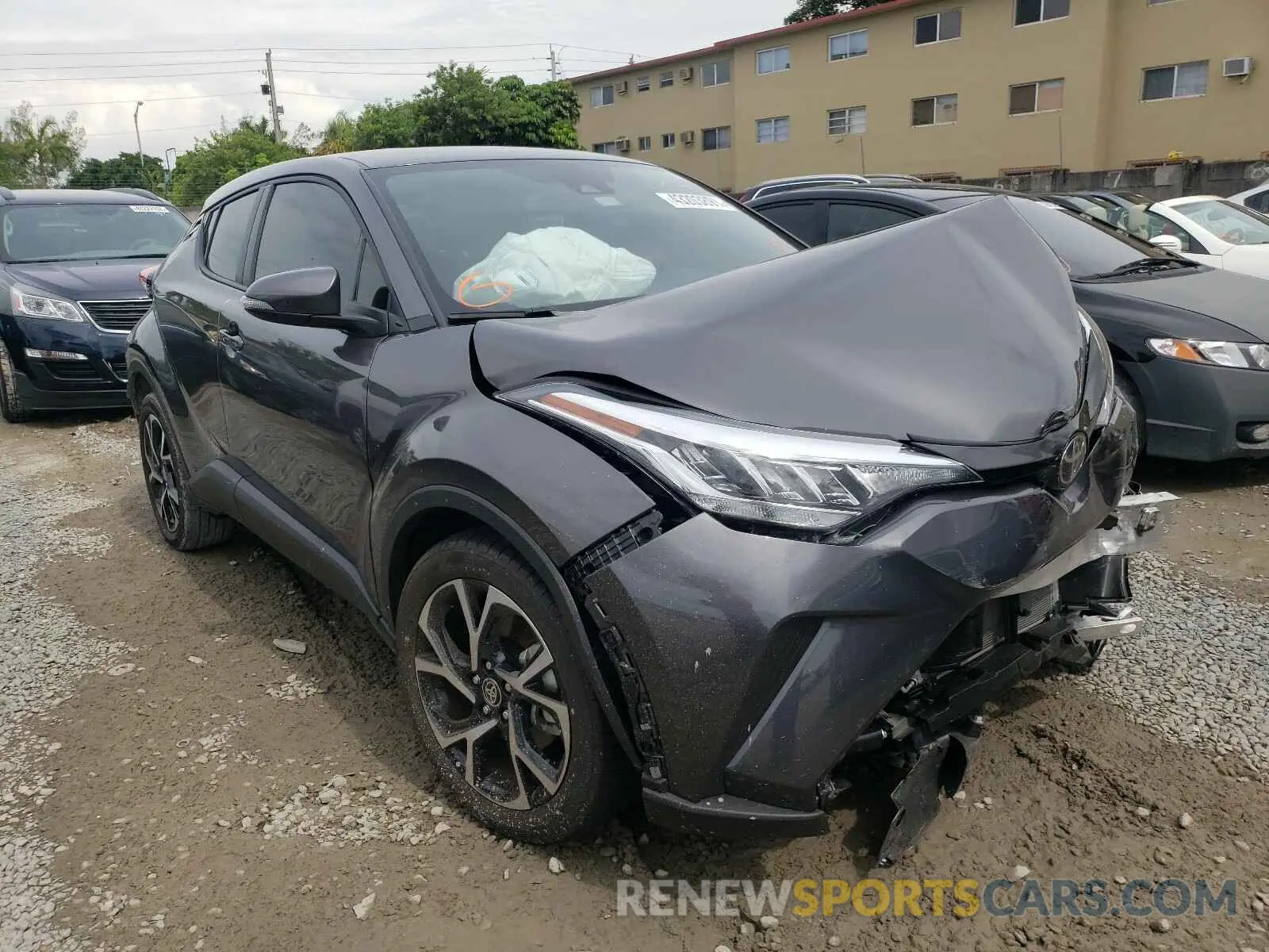 1 Photograph of a damaged car JTNKHMBX9M1099321 TOYOTA C-HR 2021