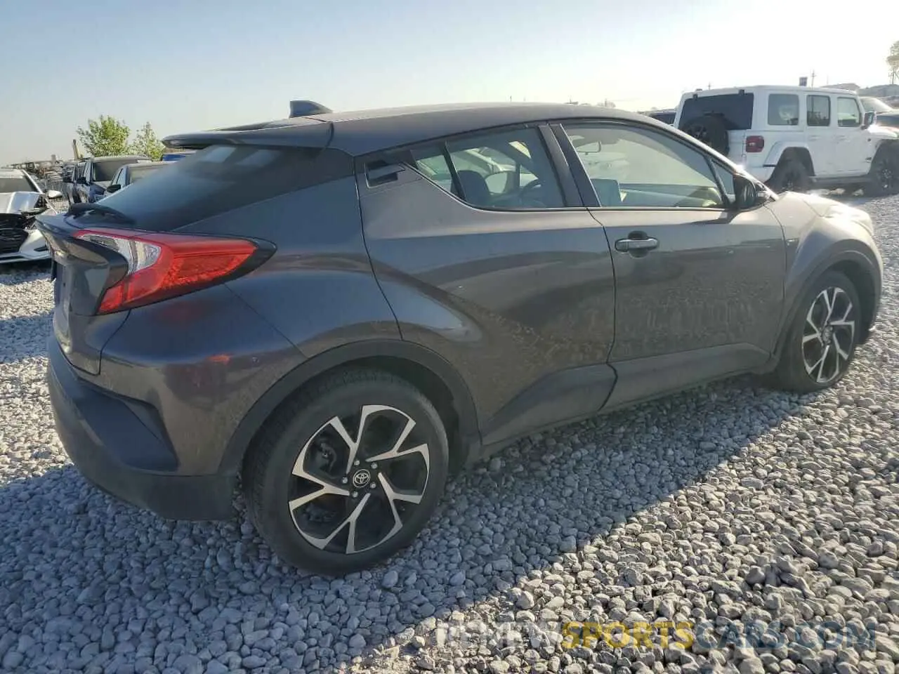 3 Фотография поврежденного автомобиля JTNKHMBX9M1109829 TOYOTA C-HR 2021