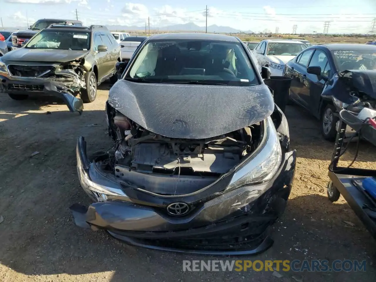 5 Photograph of a damaged car JTNKHMBX9M1110477 TOYOTA C-HR 2021