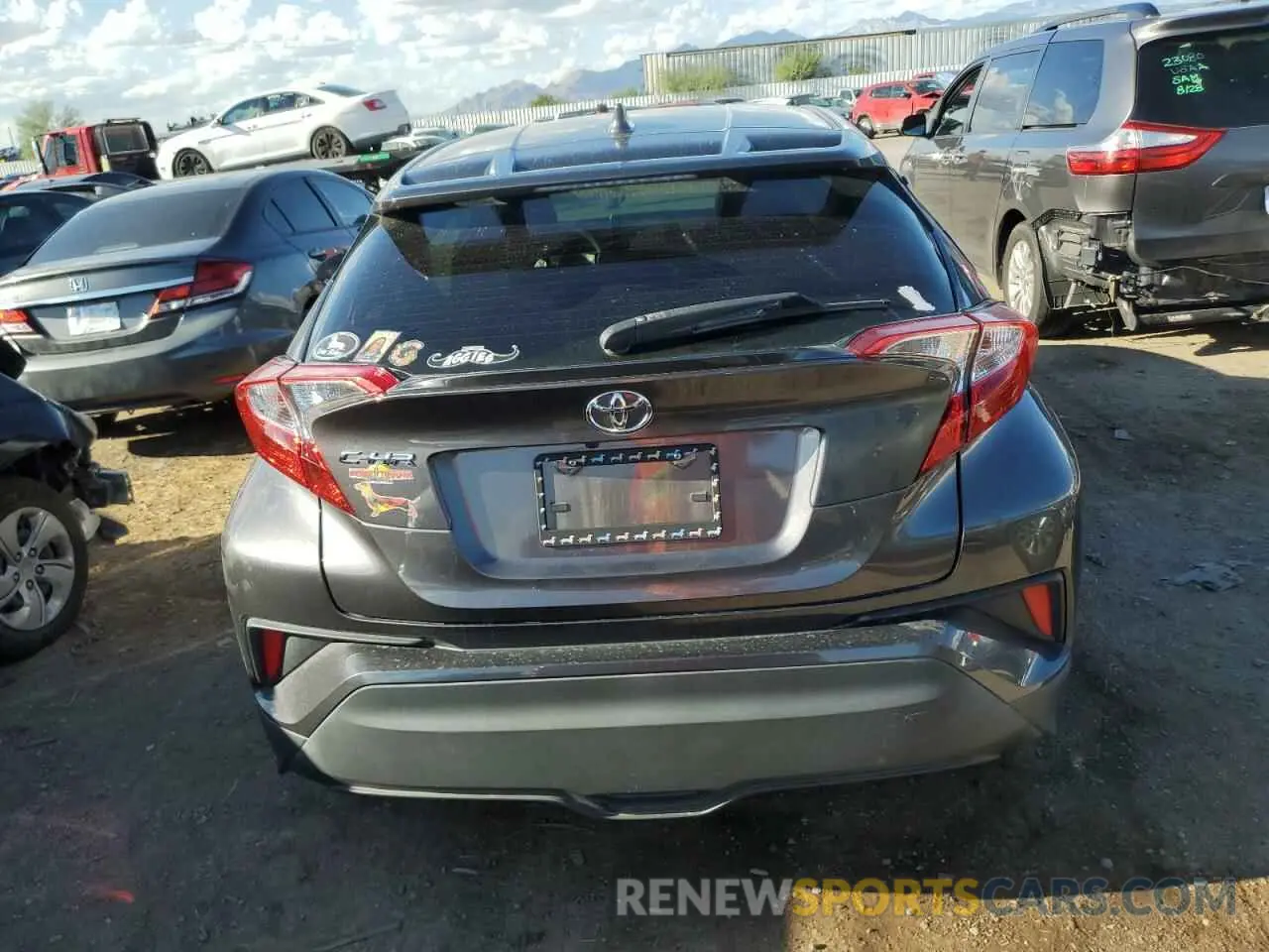 6 Photograph of a damaged car JTNKHMBX9M1110477 TOYOTA C-HR 2021