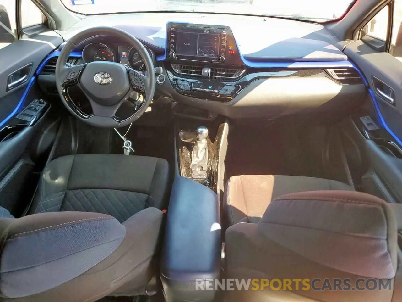 8 Photograph of a damaged car JTNKHMBX9M1115548 TOYOTA C-HR 2021