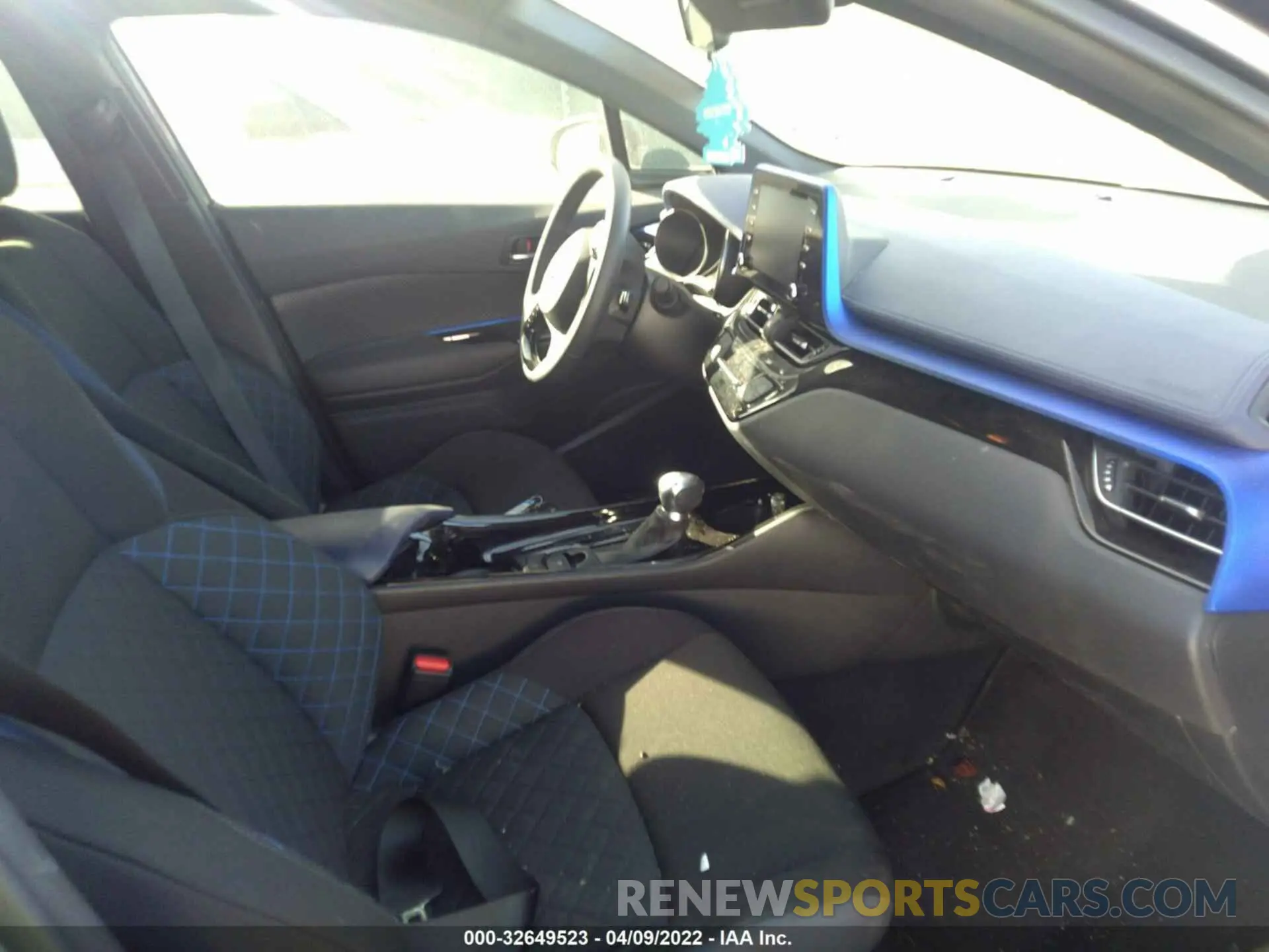 5 Photograph of a damaged car JTNKHMBXXM1114487 TOYOTA C-HR 2021