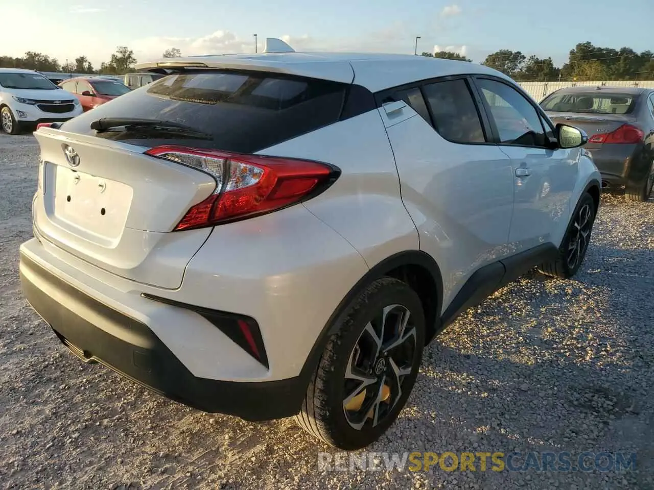 3 Фотография поврежденного автомобиля NMTKHMBX0MR136178 TOYOTA C-HR 2021