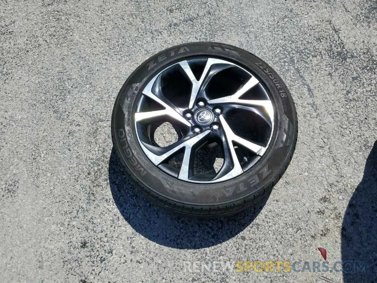 12 Photograph of a damaged car NMTKHMBX1MR127392 TOYOTA C-HR 2021