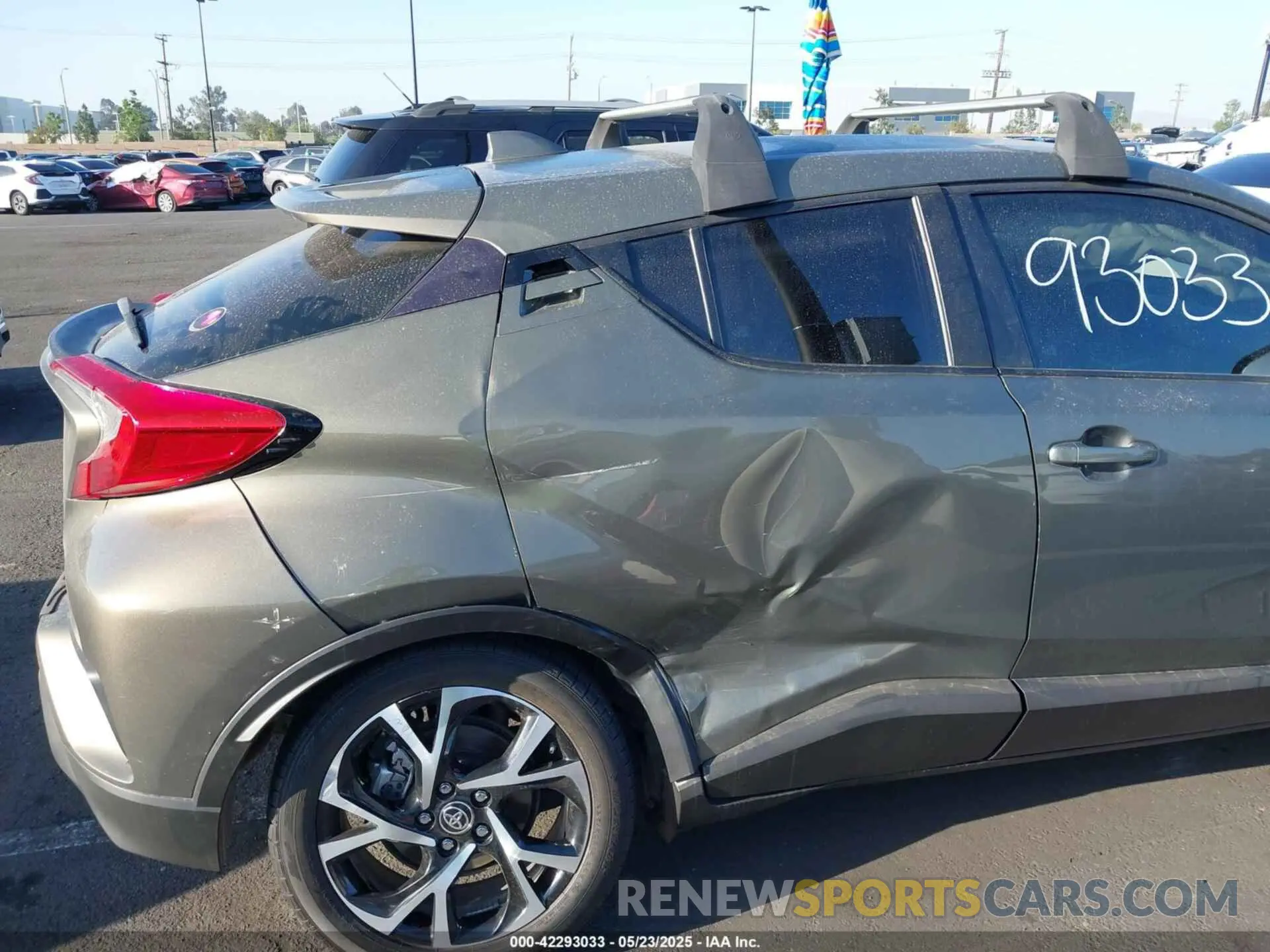 6 Photograph of a damaged car NMTKHMBX1MR133810 TOYOTA C-HR 2021