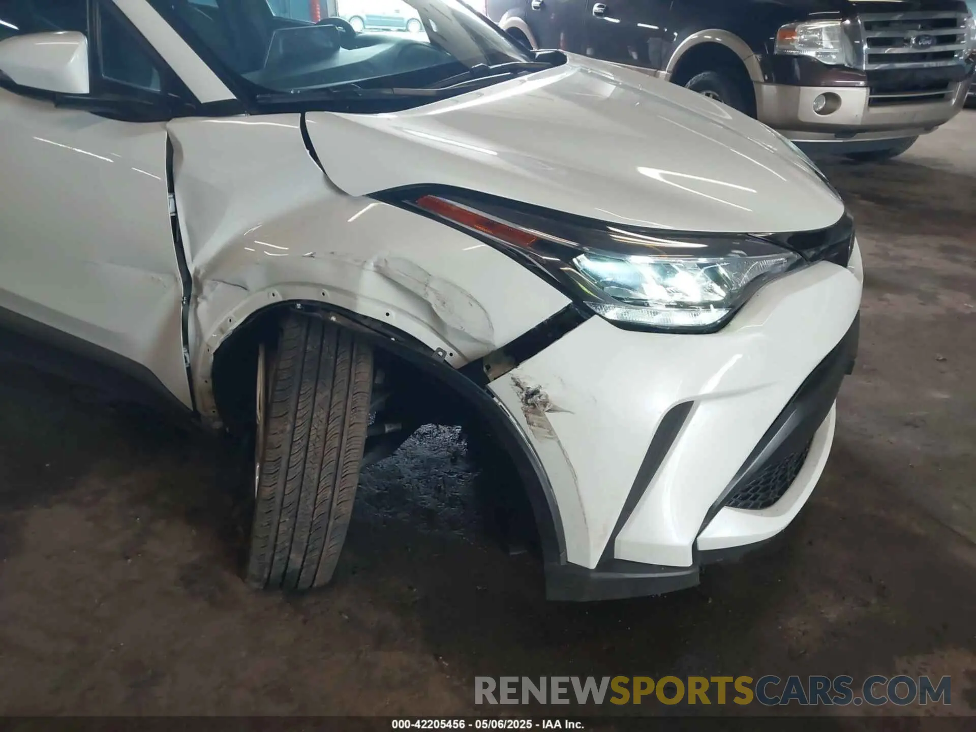 6 Фотография поврежденного автомобиля NMTKHMBX2MR120886 TOYOTA C-HR 2021