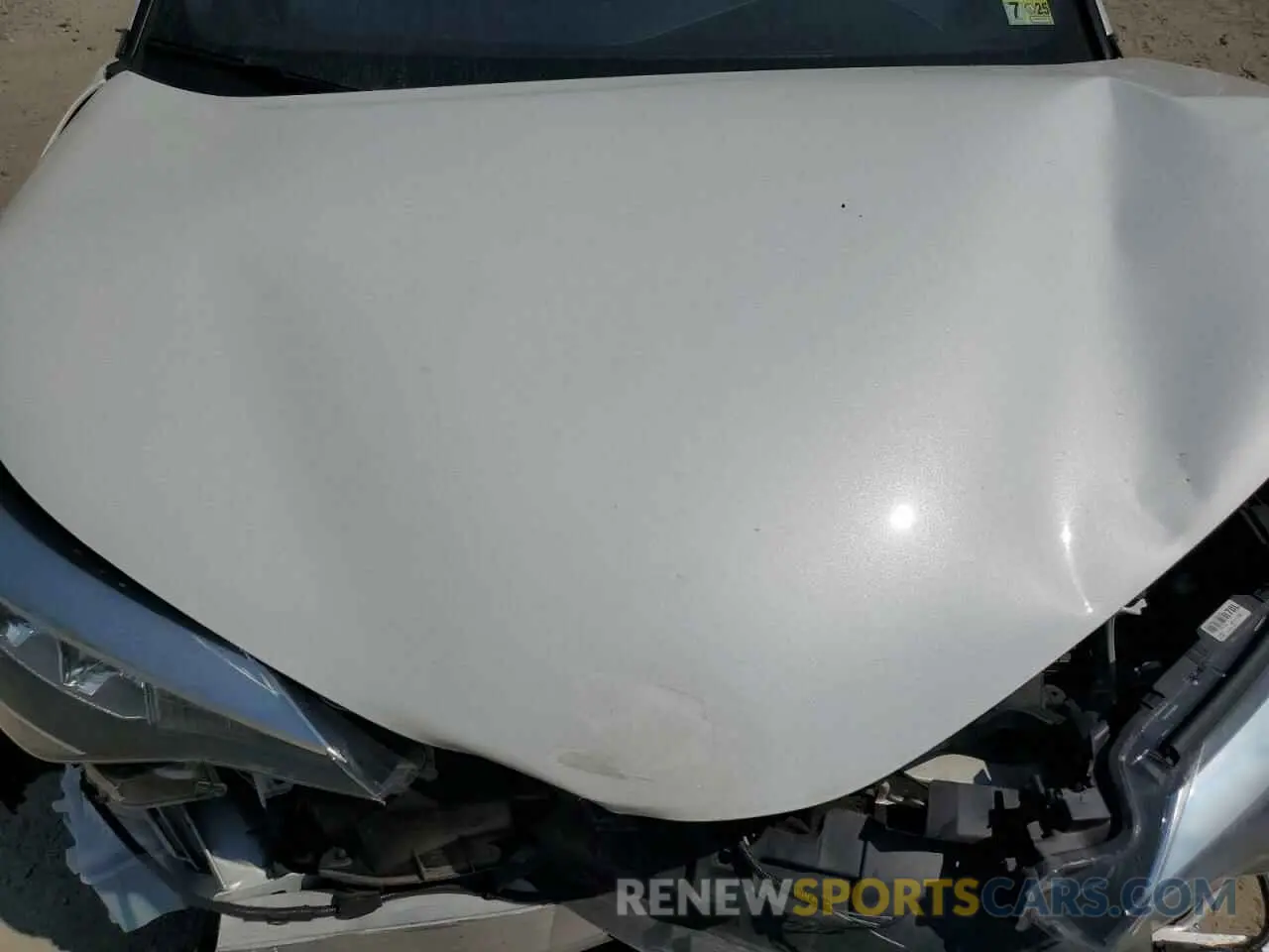 11 Фотография поврежденного автомобиля NMTKHMBX2MR125070 TOYOTA C-HR 2021