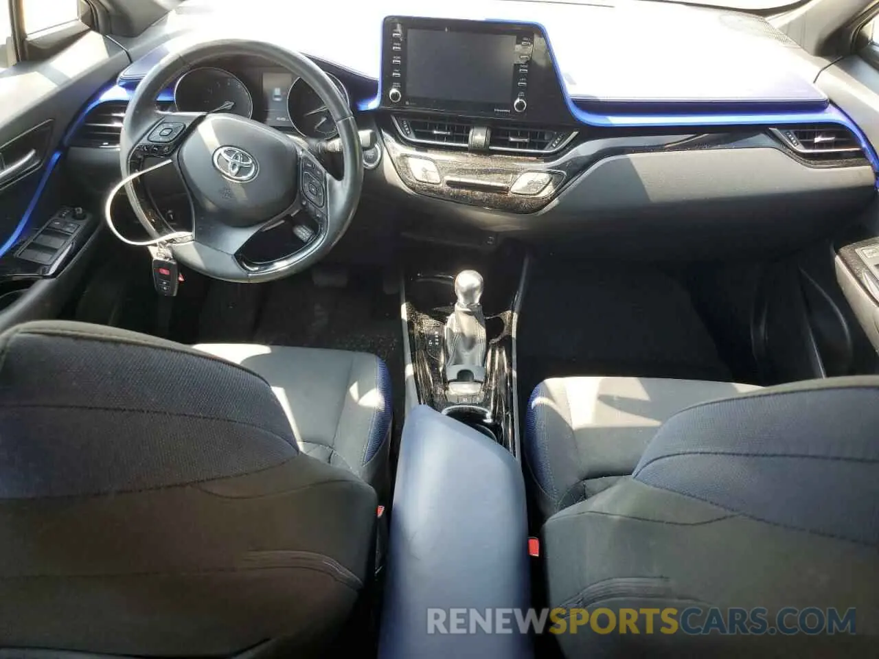 8 Фотография поврежденного автомобиля NMTKHMBX2MR125070 TOYOTA C-HR 2021