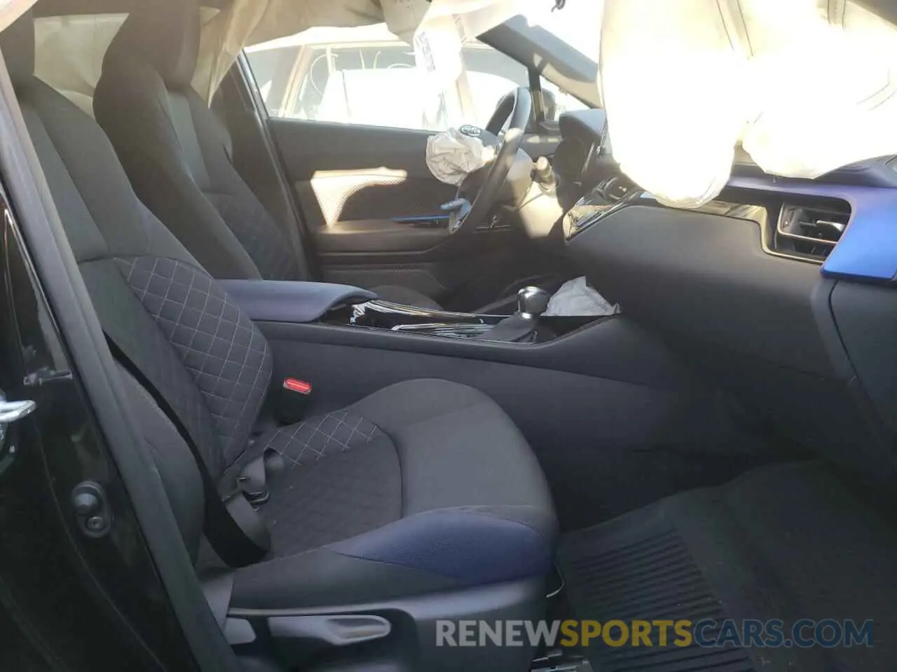 5 Photograph of a damaged car NMTKHMBX2MR126039 TOYOTA C-HR 2021