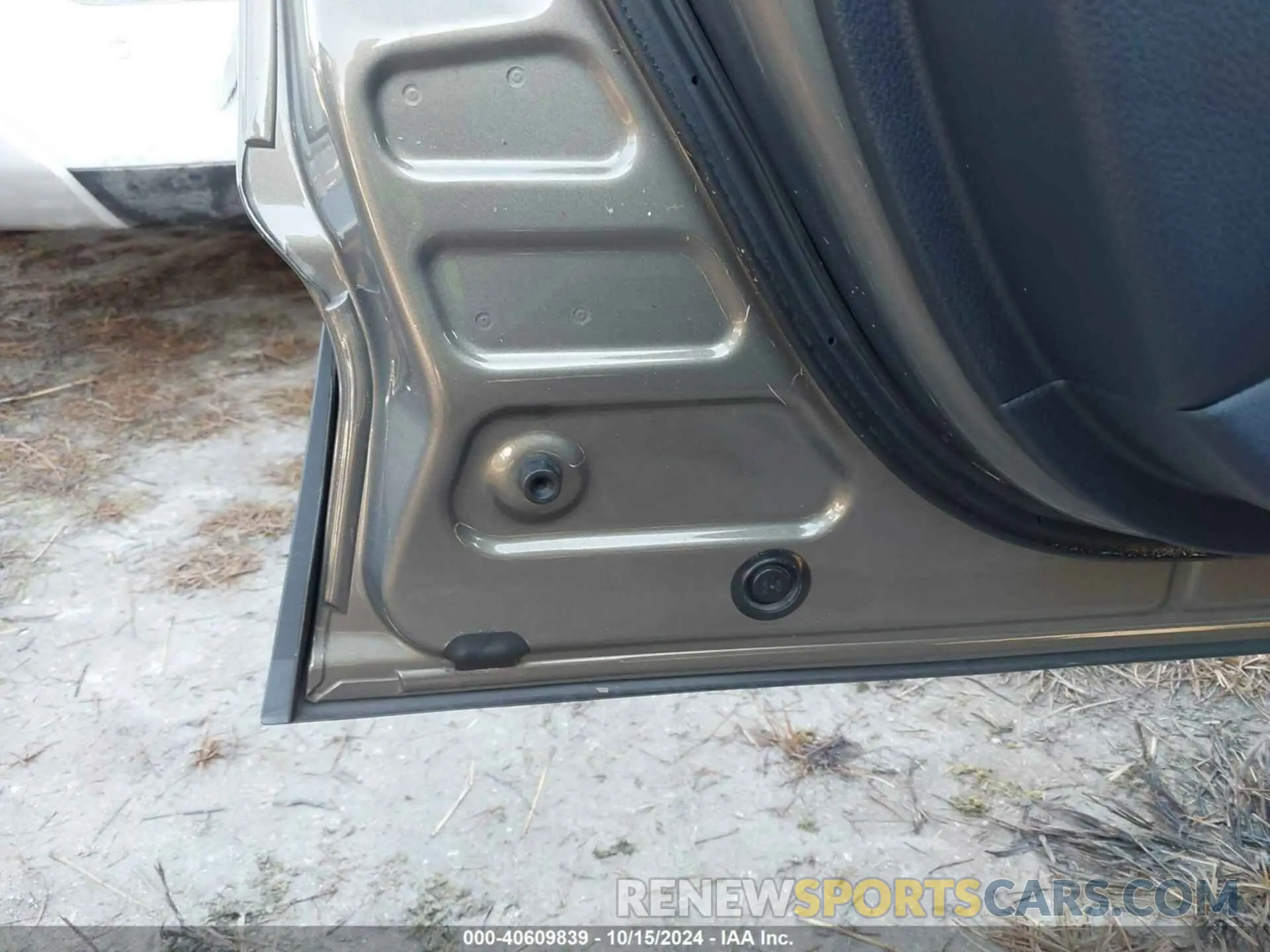 6 Photograph of a damaged car NMTKHMBX2MR129877 TOYOTA C-HR 2021