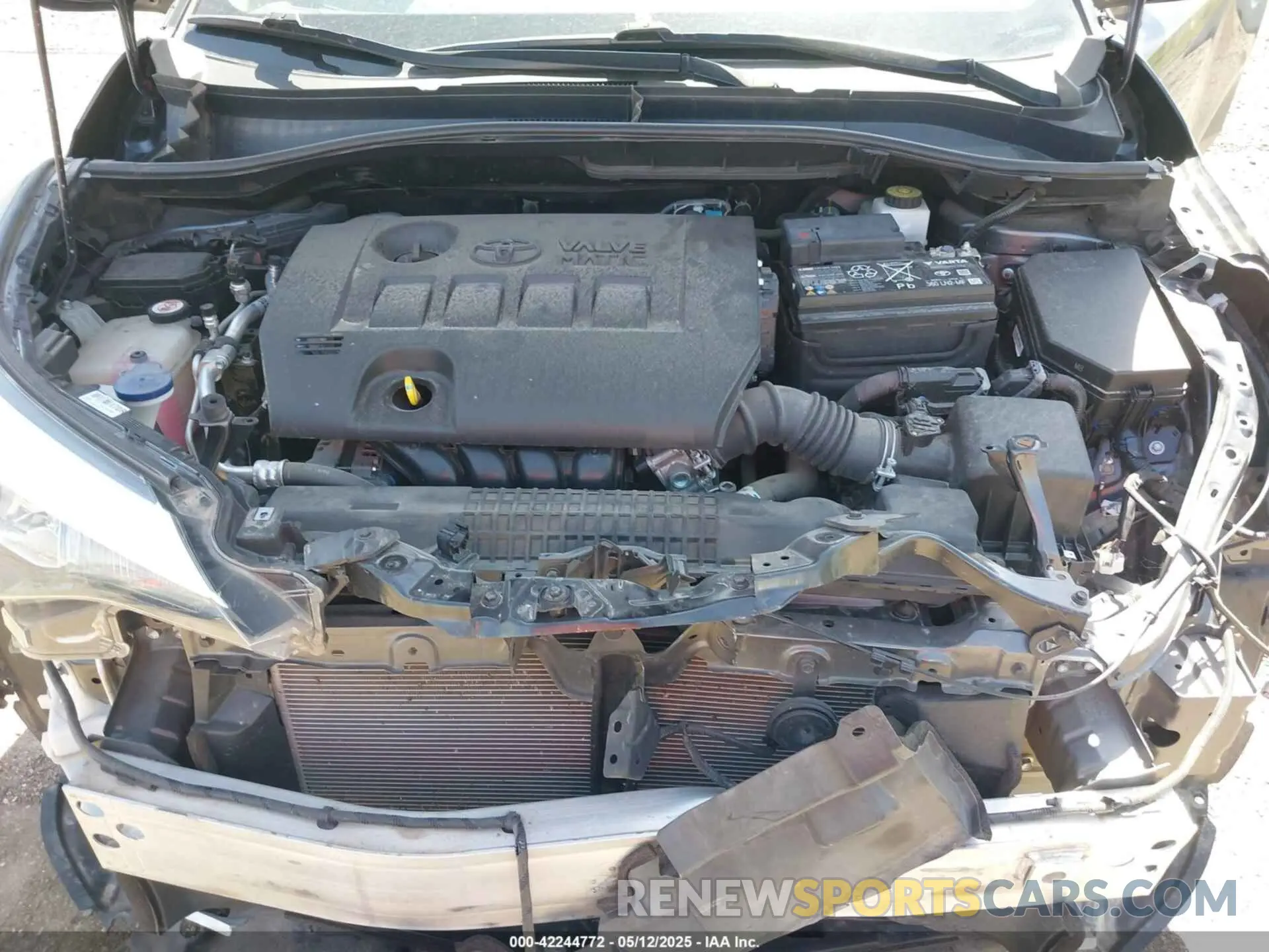 10 Photograph of a damaged car NMTKHMBX3MR123683 TOYOTA C-HR 2021
