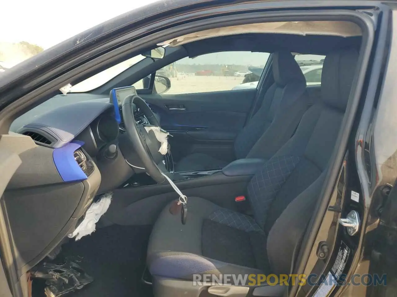 7 Photograph of a damaged car NMTKHMBX3MR139463 TOYOTA C-HR 2021