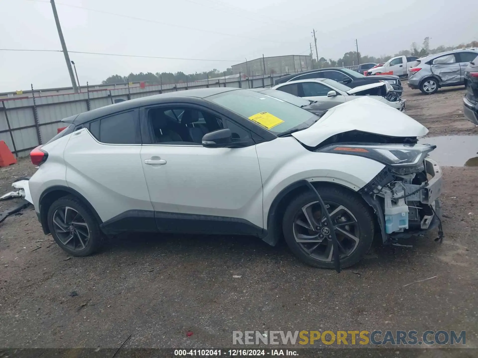 14 Фотография поврежденного автомобиля NMTKHMBX4MR128066 TOYOTA C-HR 2021