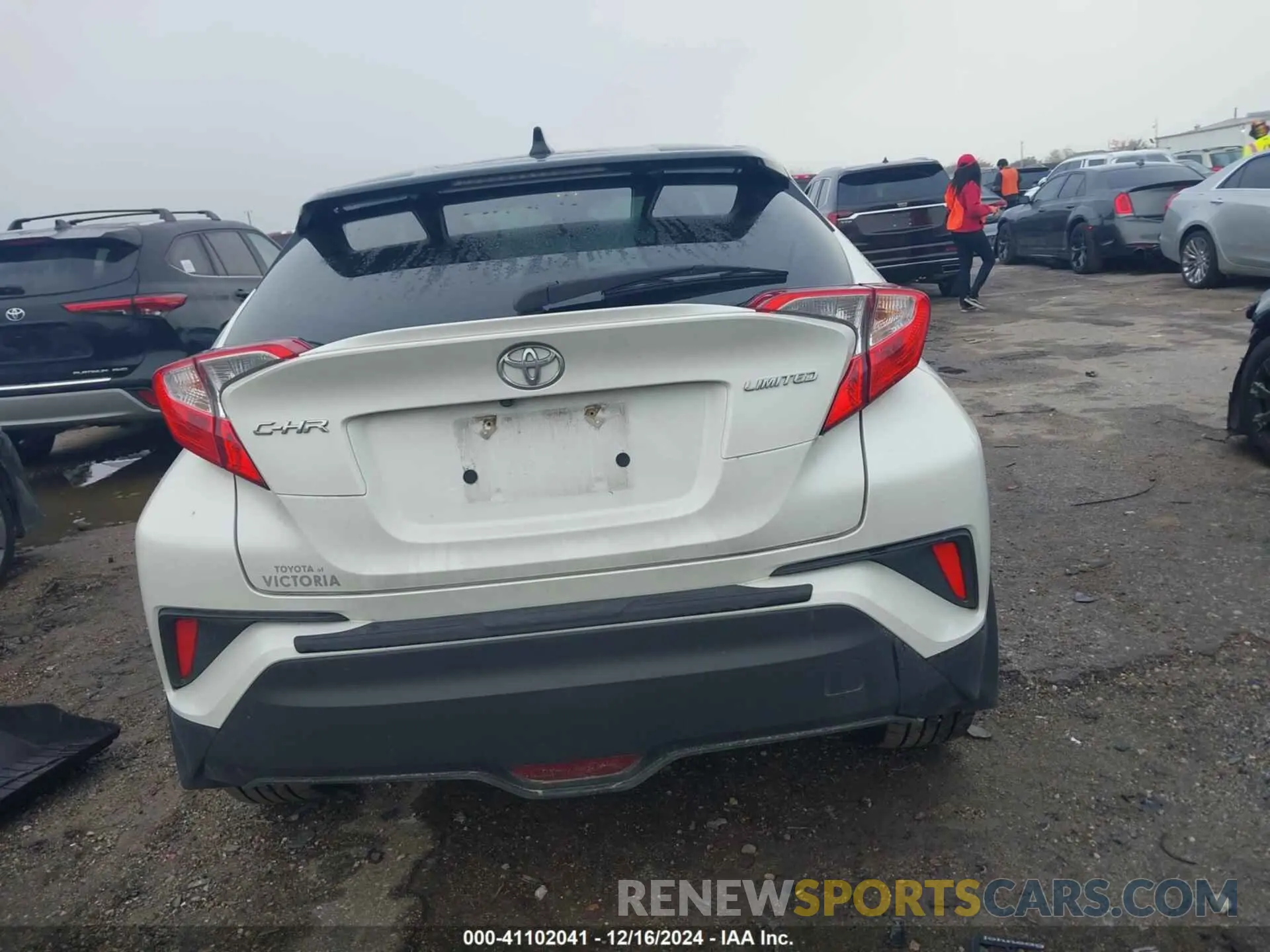 17 Фотография поврежденного автомобиля NMTKHMBX4MR128066 TOYOTA C-HR 2021