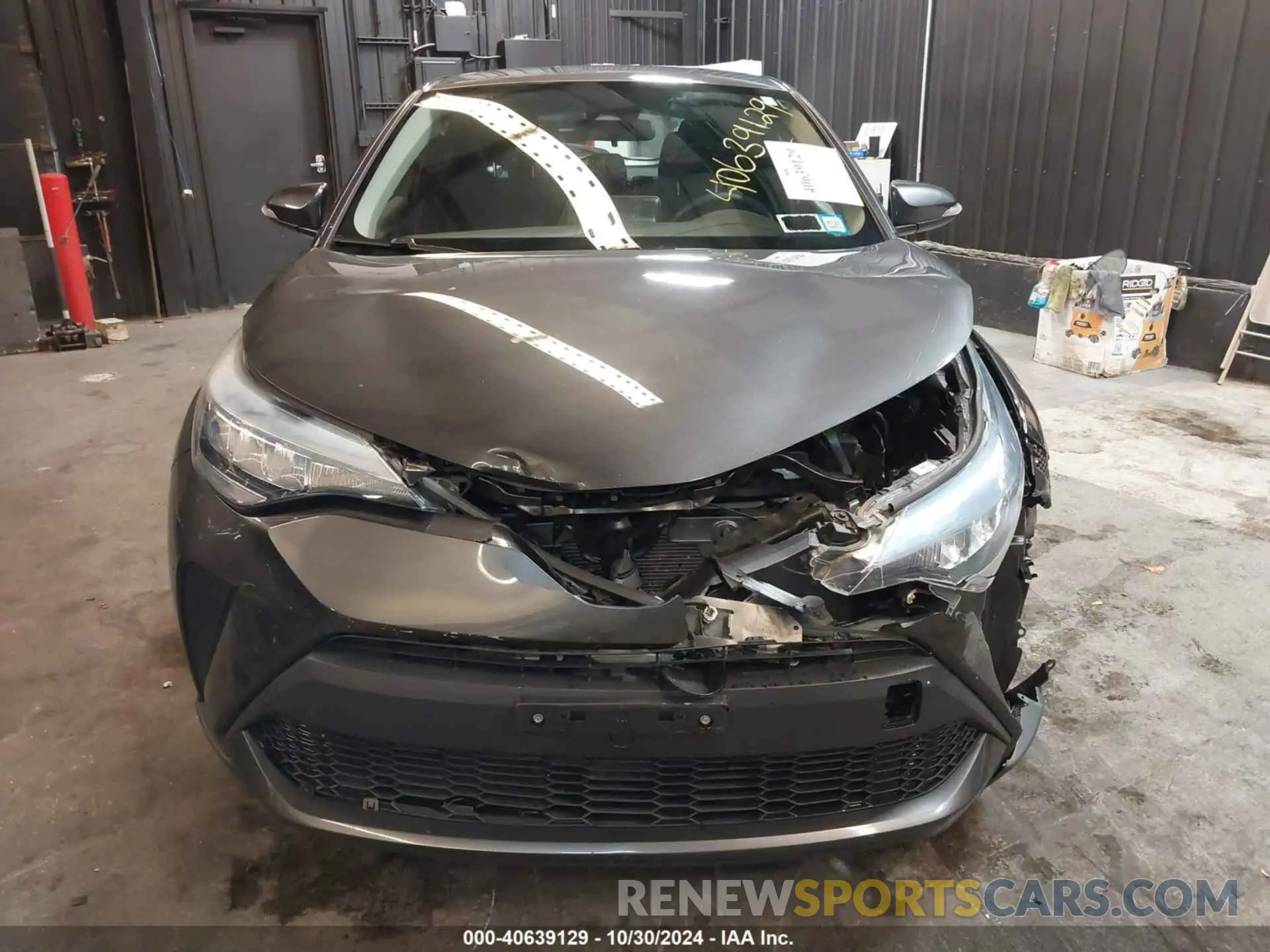 12 Photograph of a damaged car NMTKHMBX5MR119392 TOYOTA C-HR 2021