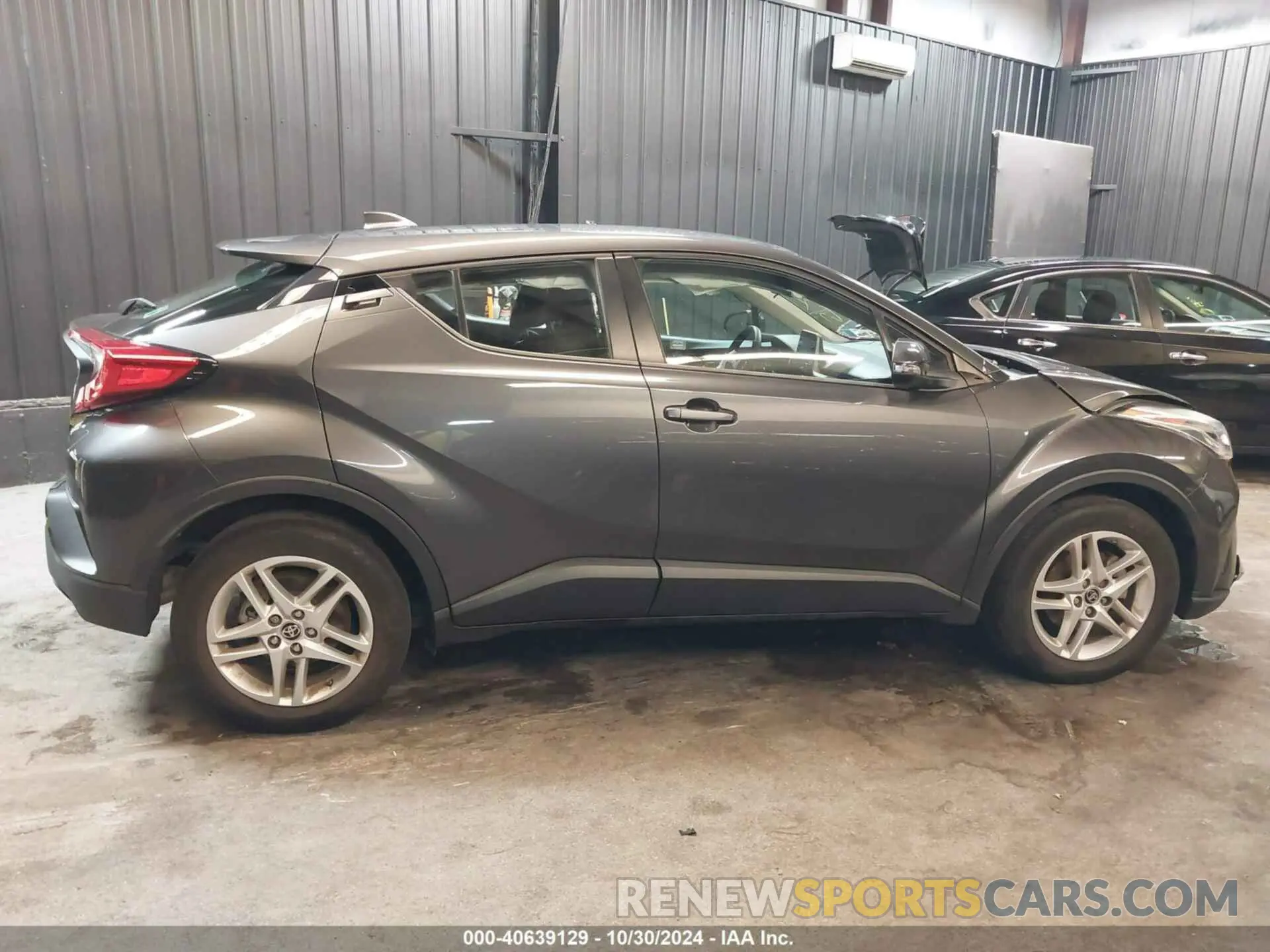 13 Photograph of a damaged car NMTKHMBX5MR119392 TOYOTA C-HR 2021