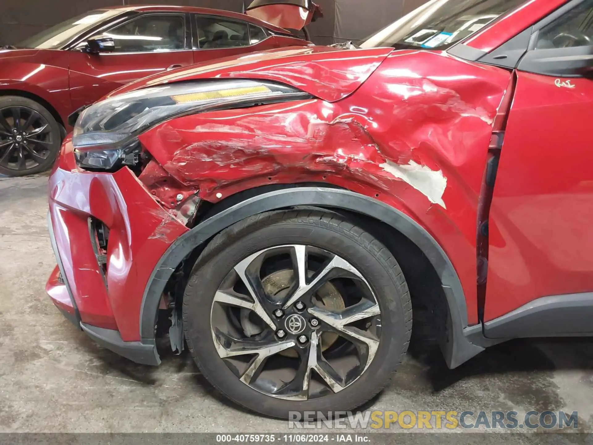 18 Photograph of a damaged car NMTKHMBX5MR125743 TOYOTA C-HR 2021
