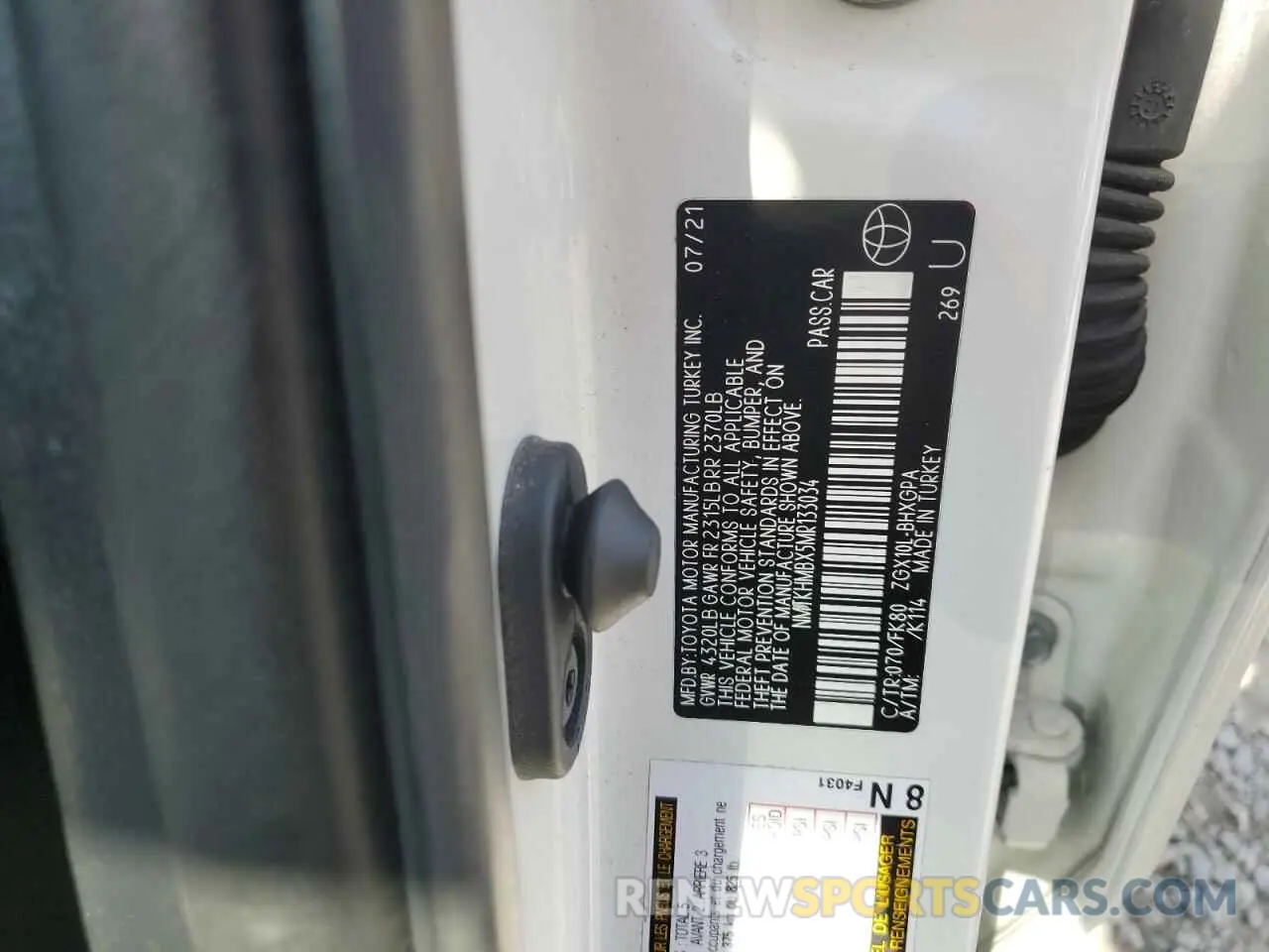 13 Фотография поврежденного автомобиля NMTKHMBX5MR133034 TOYOTA C-HR 2021